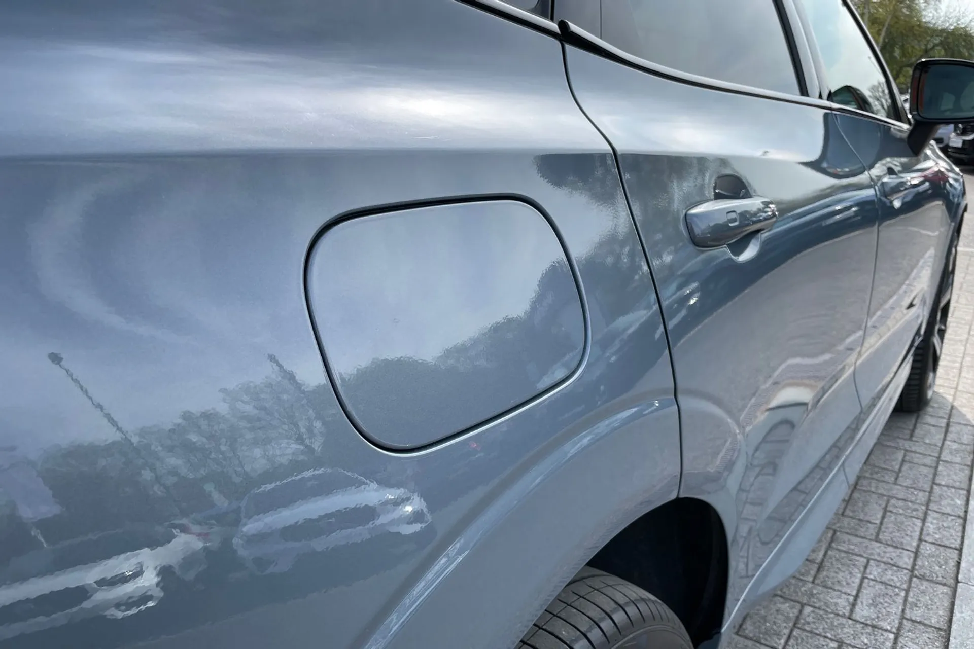 Volvo XC60 thumbnail image number 18