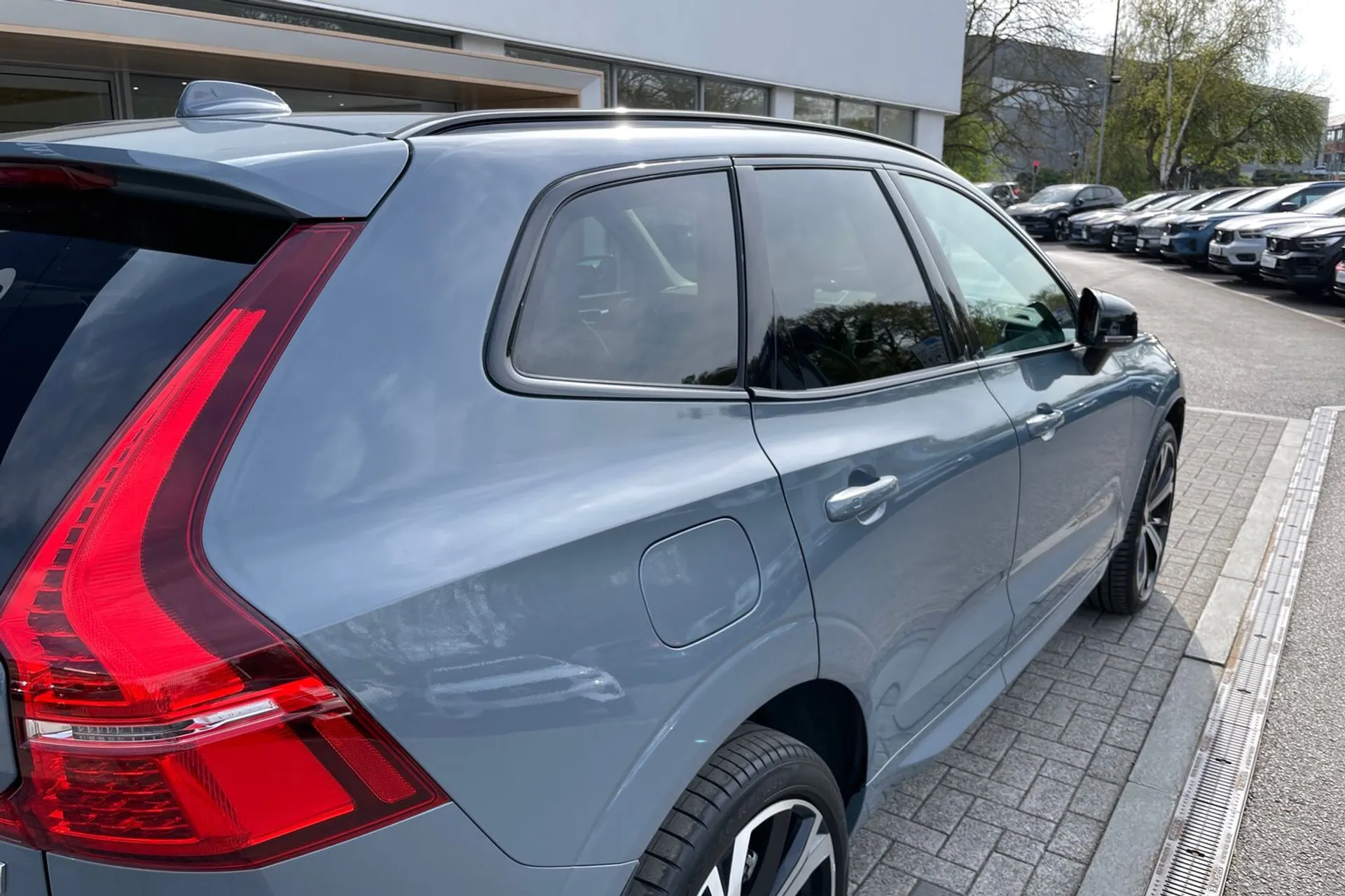 Volvo XC60 thumbnail image number 14