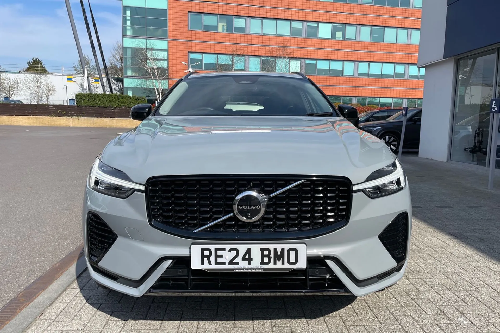 Volvo XC60 thumbnail image number 12