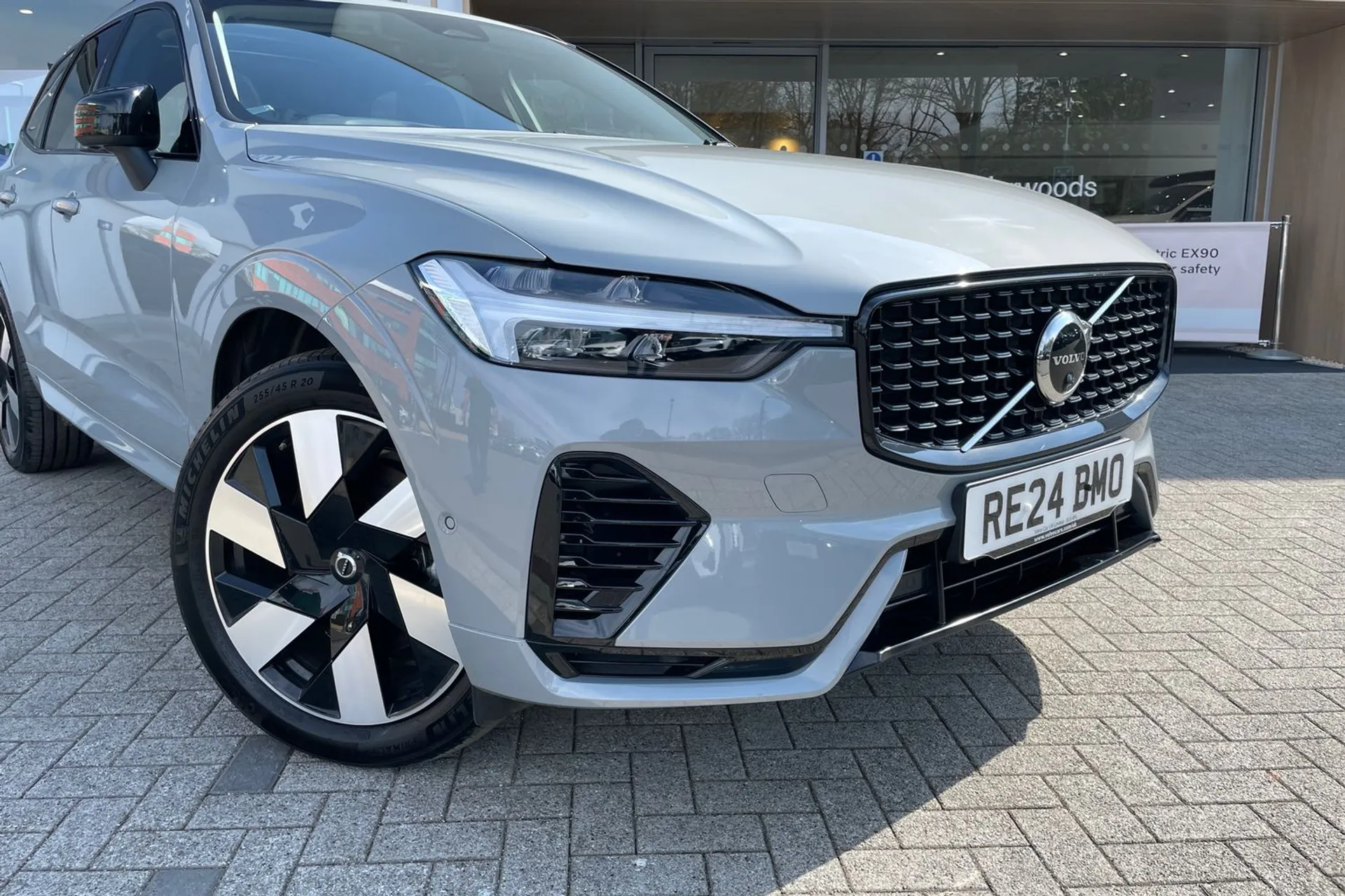 Volvo XC60 thumbnail image number 6