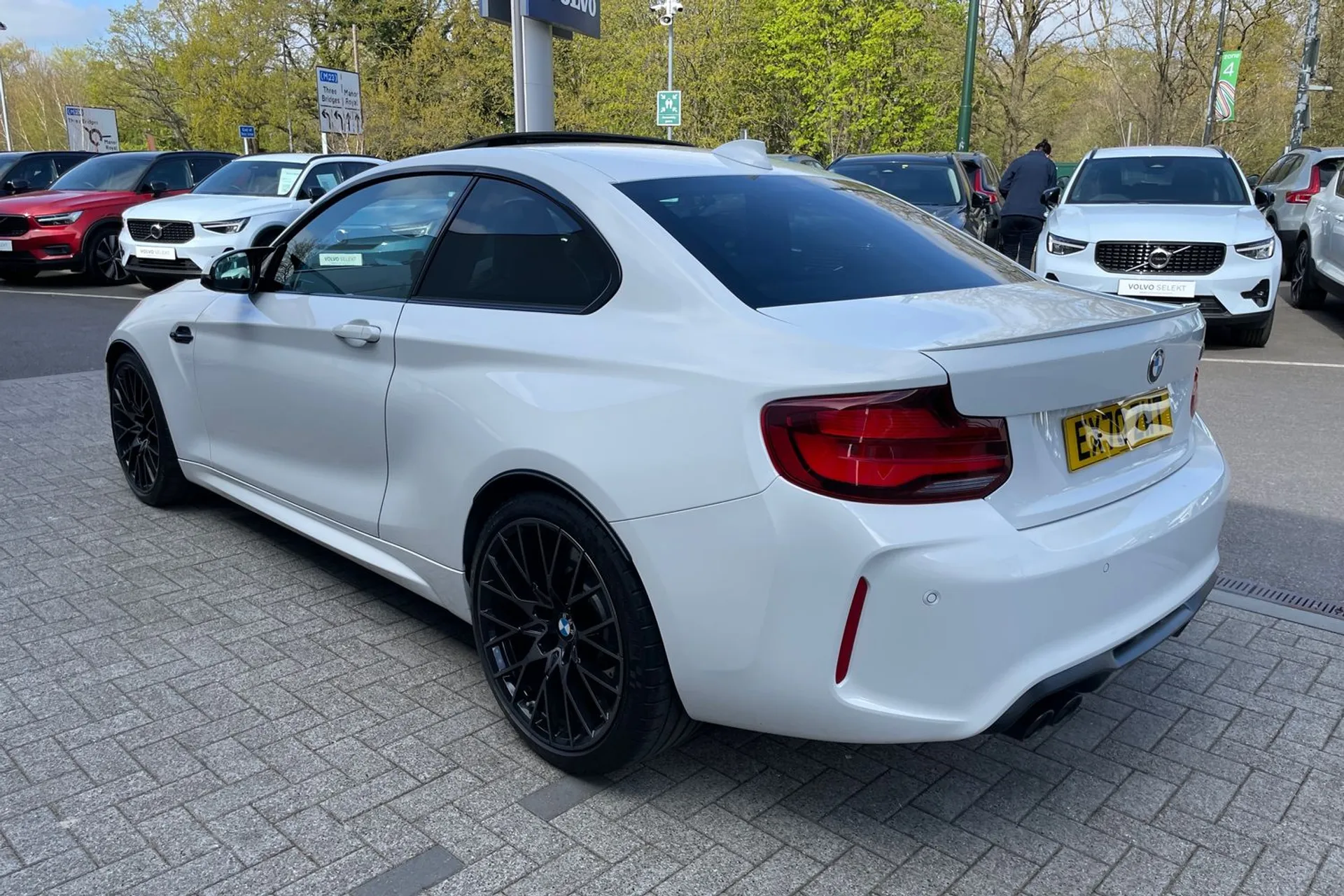 BMW M2 thumbnail image number 10