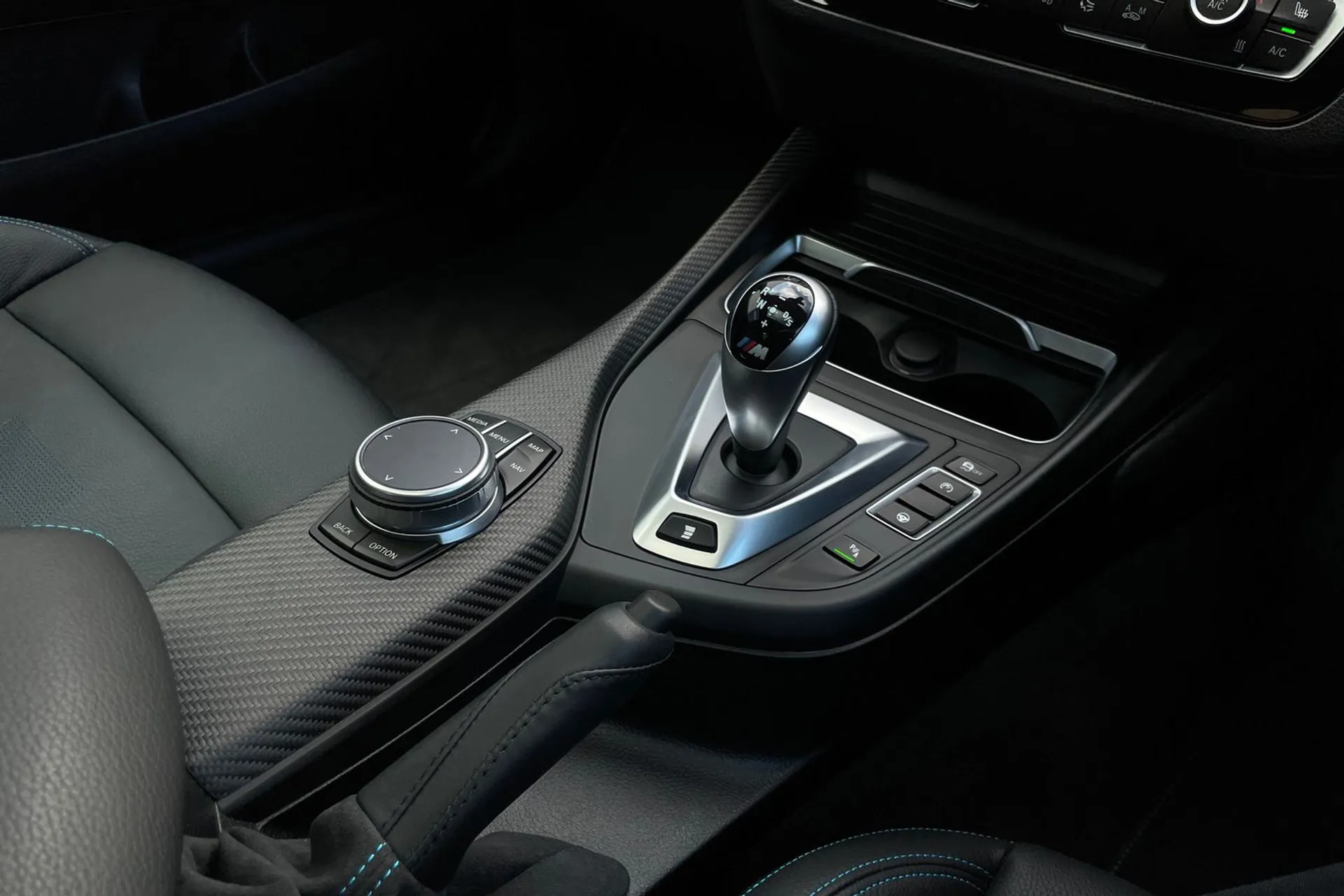 BMW M2 thumbnail image number 47