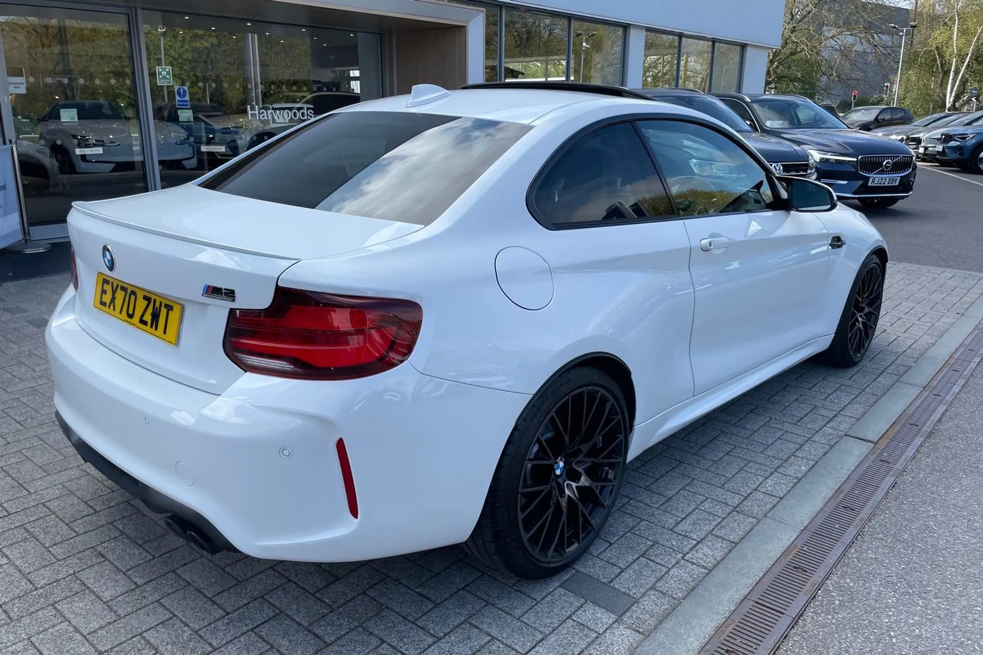 BMW M2 thumbnail image number 8
