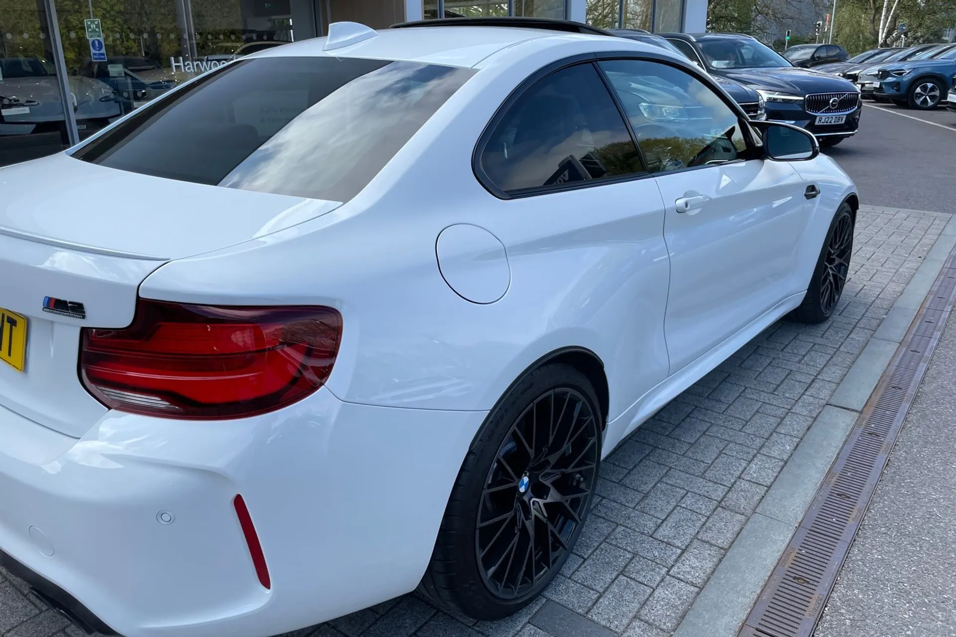 BMW M2 thumbnail image number 17