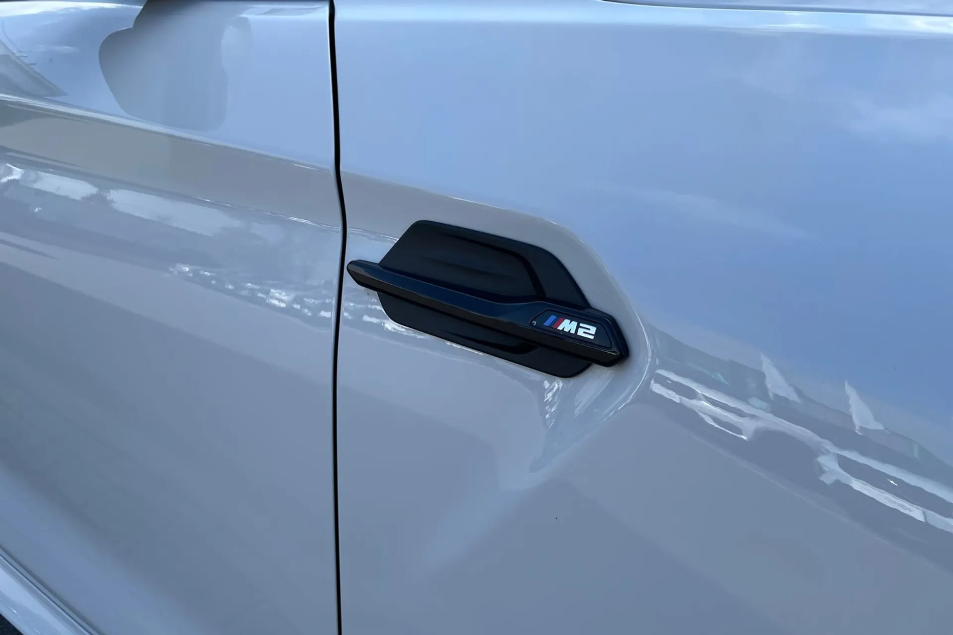 BMW M2 thumbnail image number 18