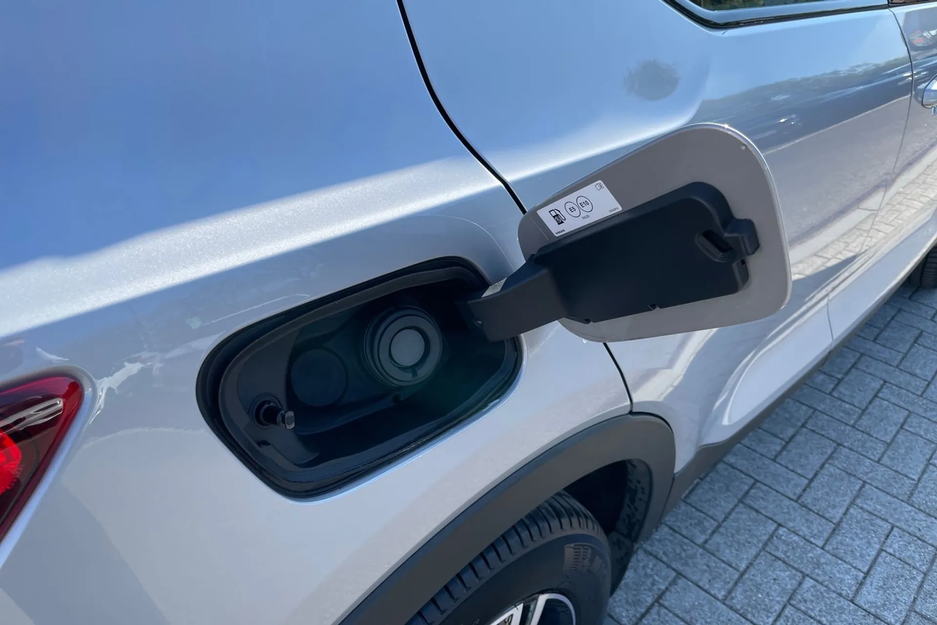 Volvo XC40 thumbnail image number 18