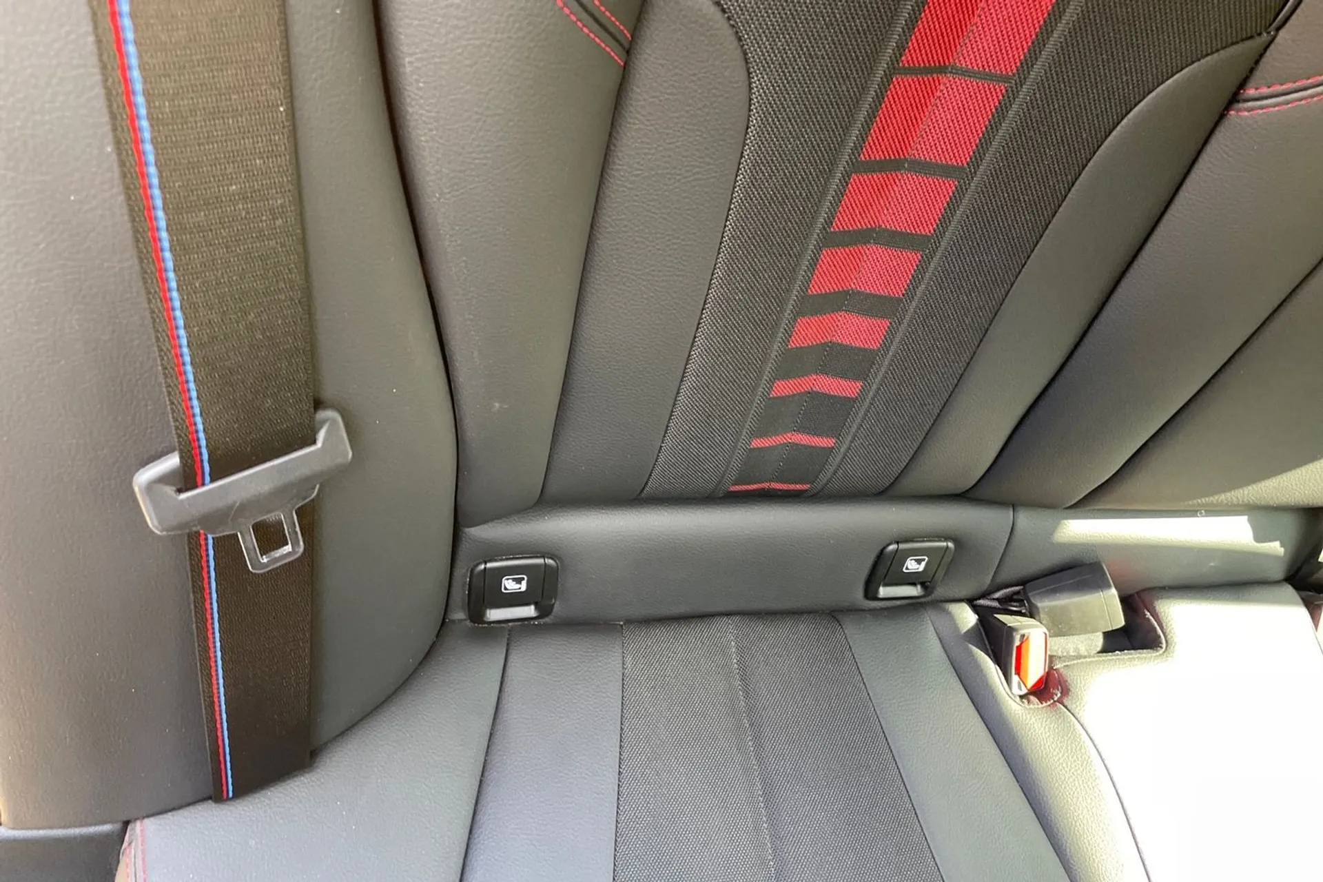 BMW 1 SERIES thumbnail image number 26