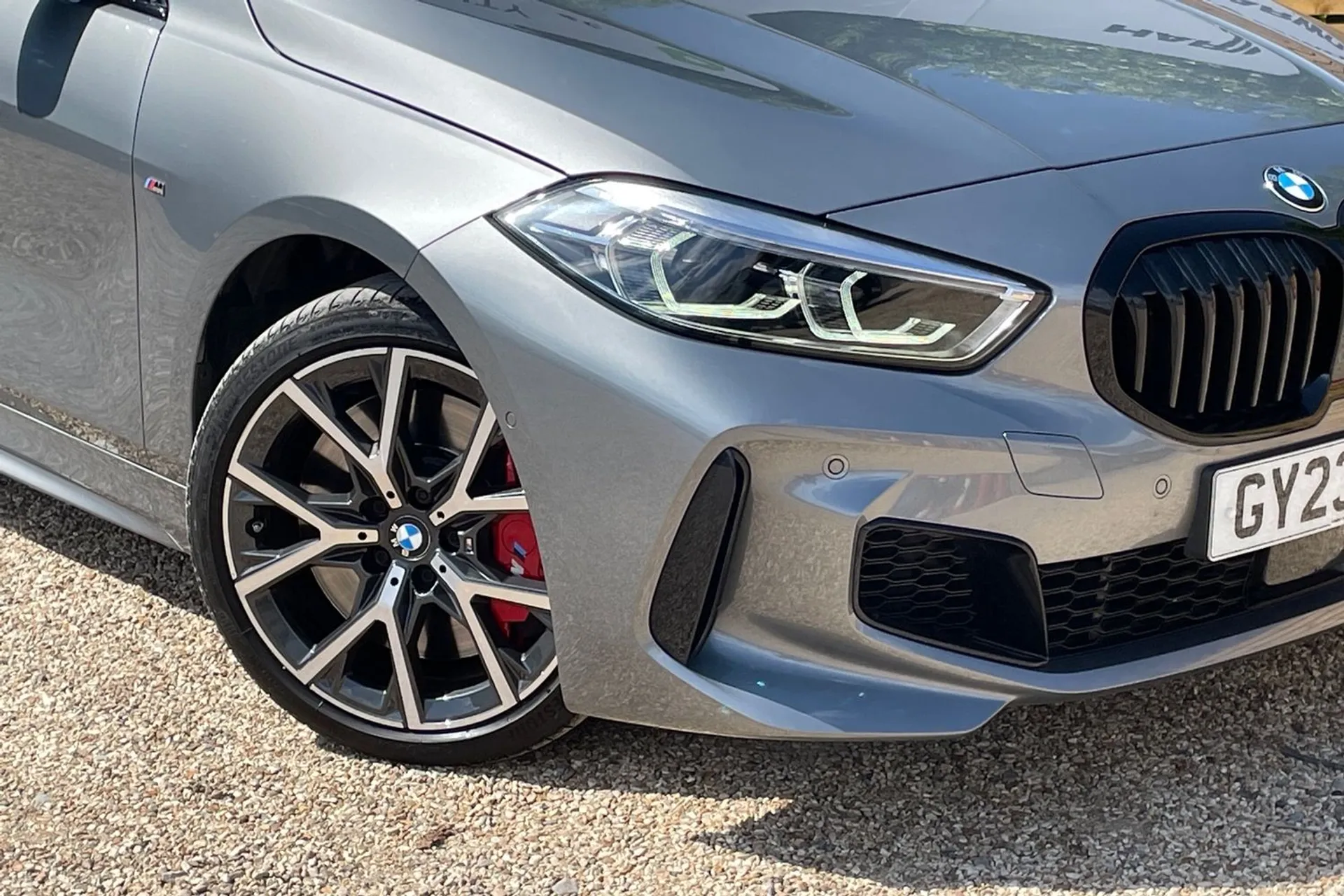 BMW 1 SERIES thumbnail image number 7