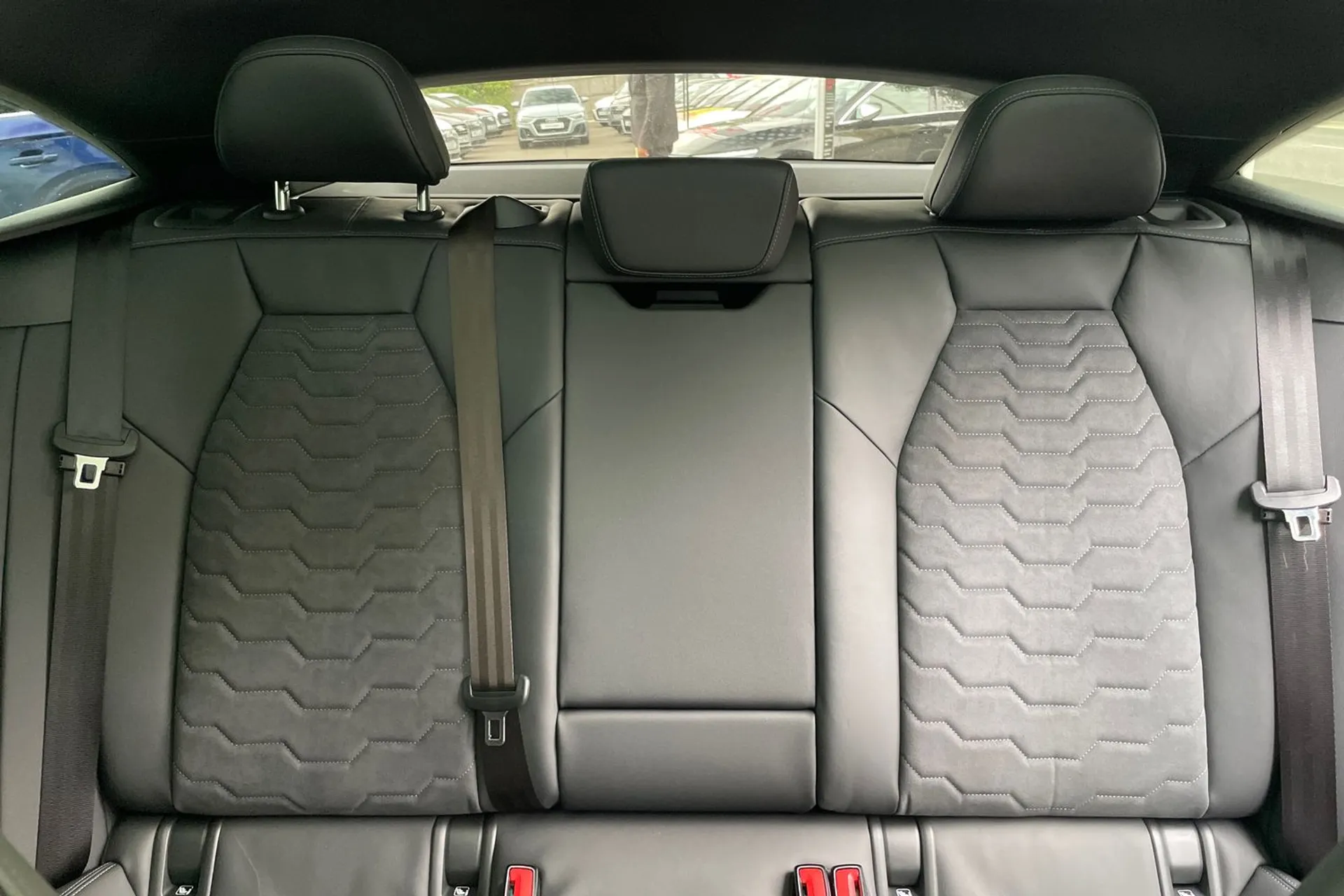 Audi A6 e-tron Sportback thumbnail image number 29