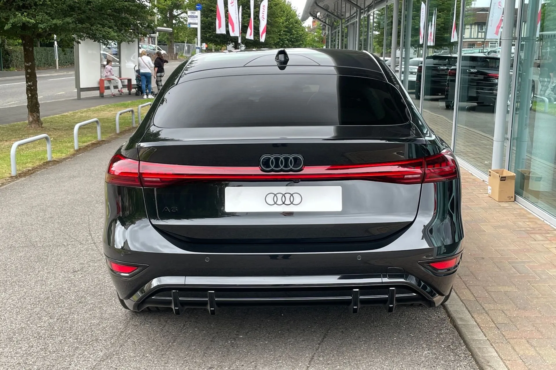 Audi A6 e-tron Sportback thumbnail image number 6