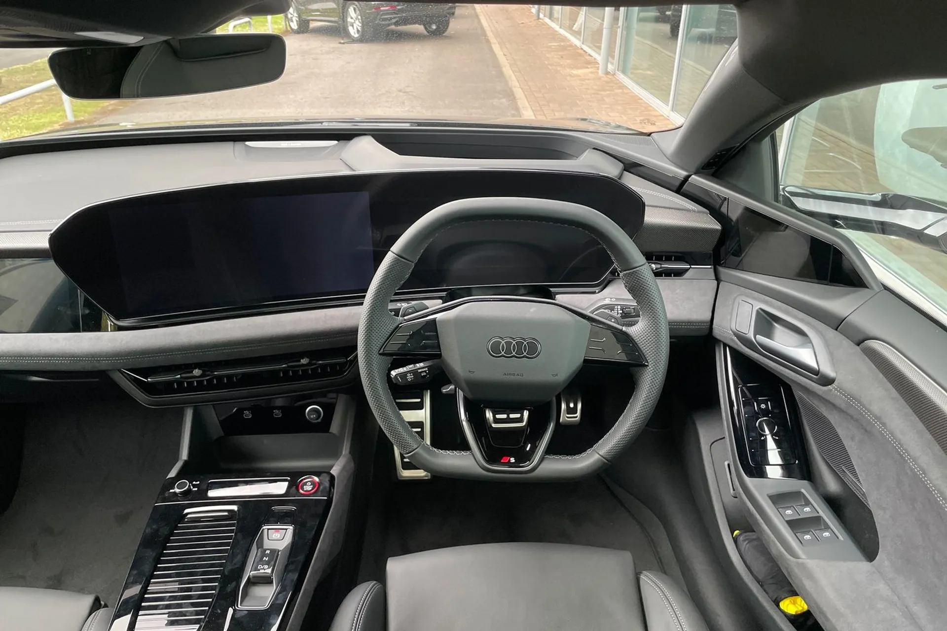 Audi A6 e-tron Sportback thumbnail image number 32