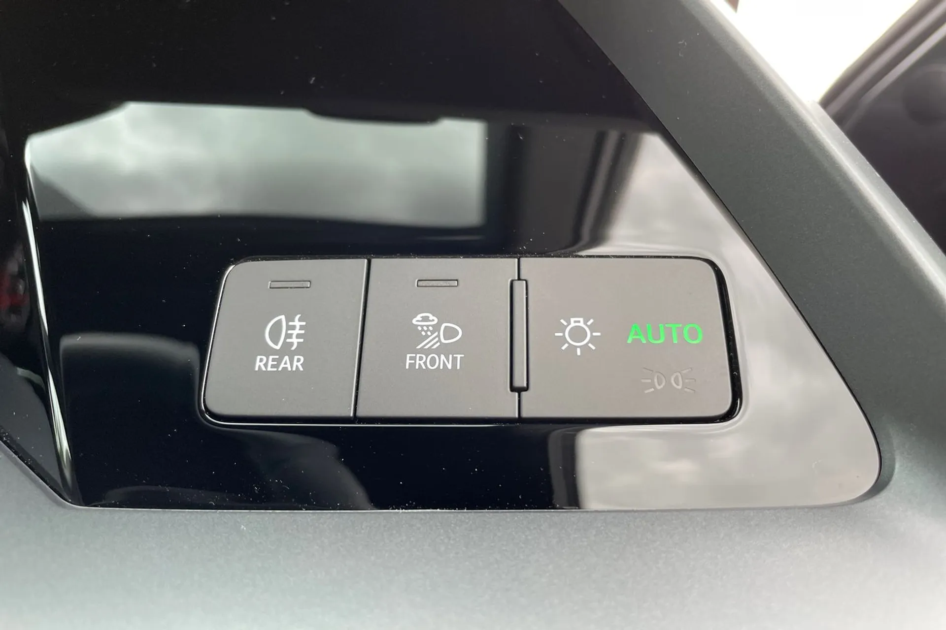 Audi A3 thumbnail image number 28