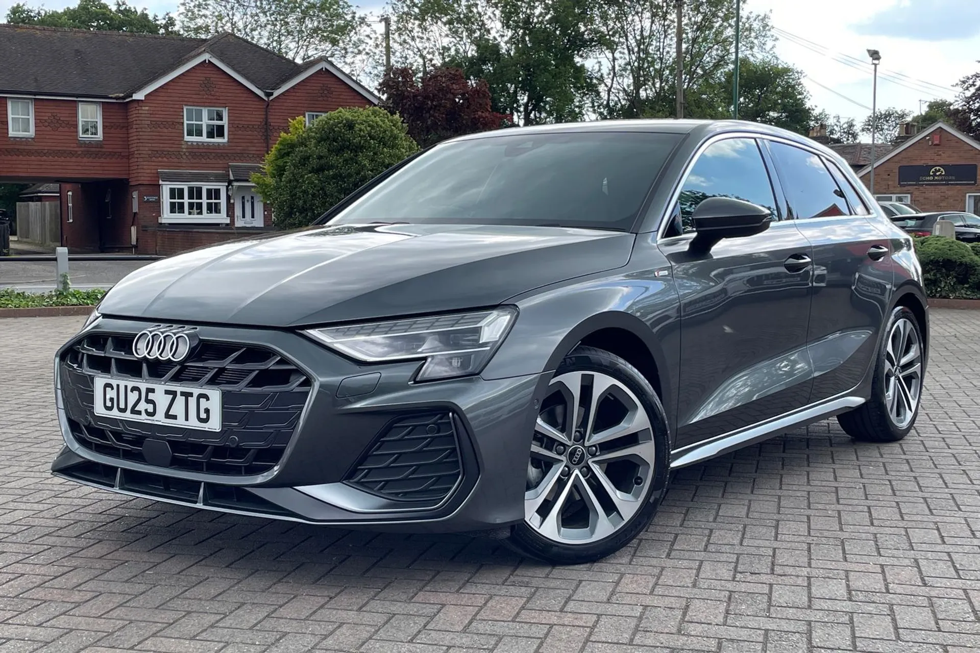 Audi A3 thumbnail image number 6