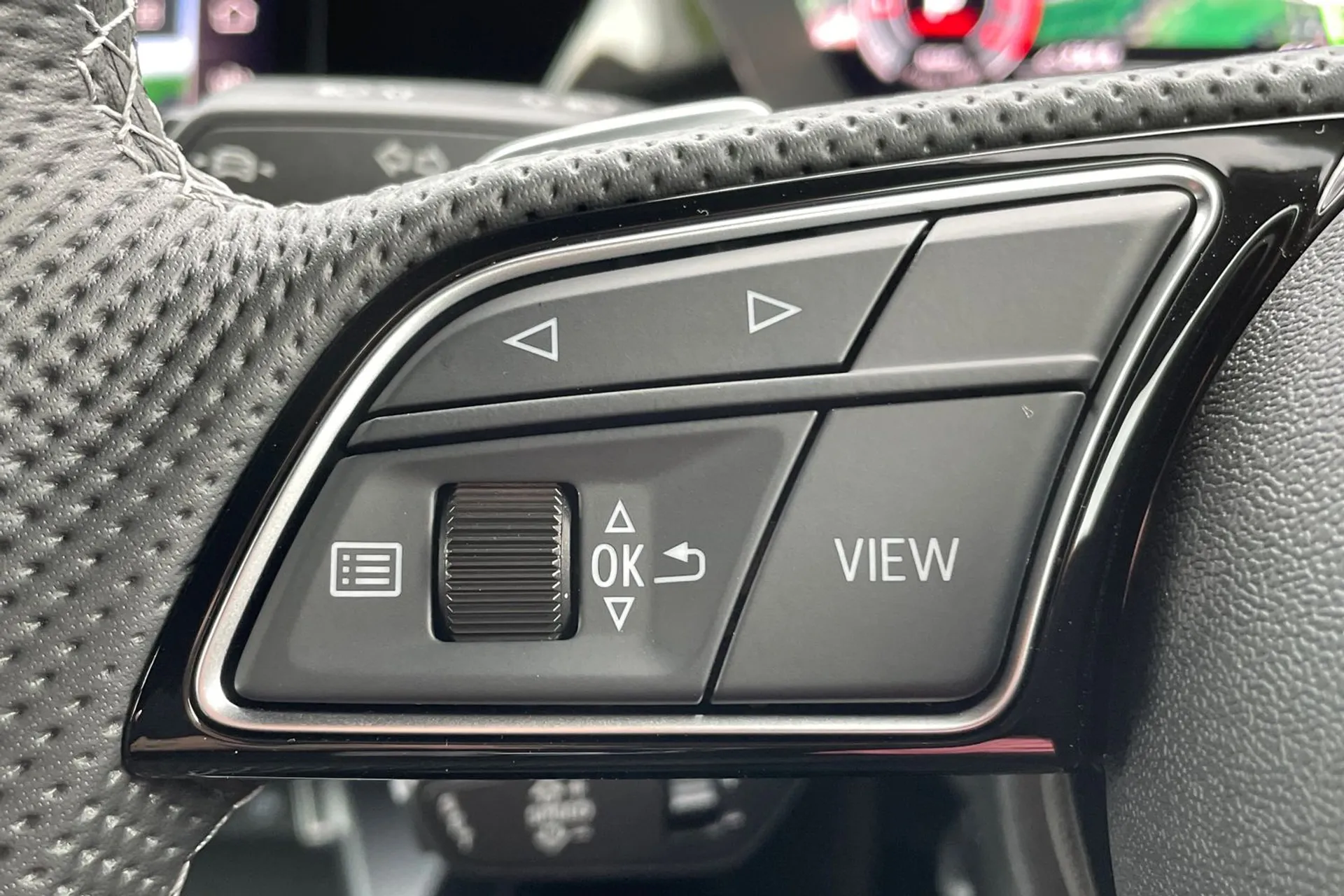 Audi A3 thumbnail image number 35