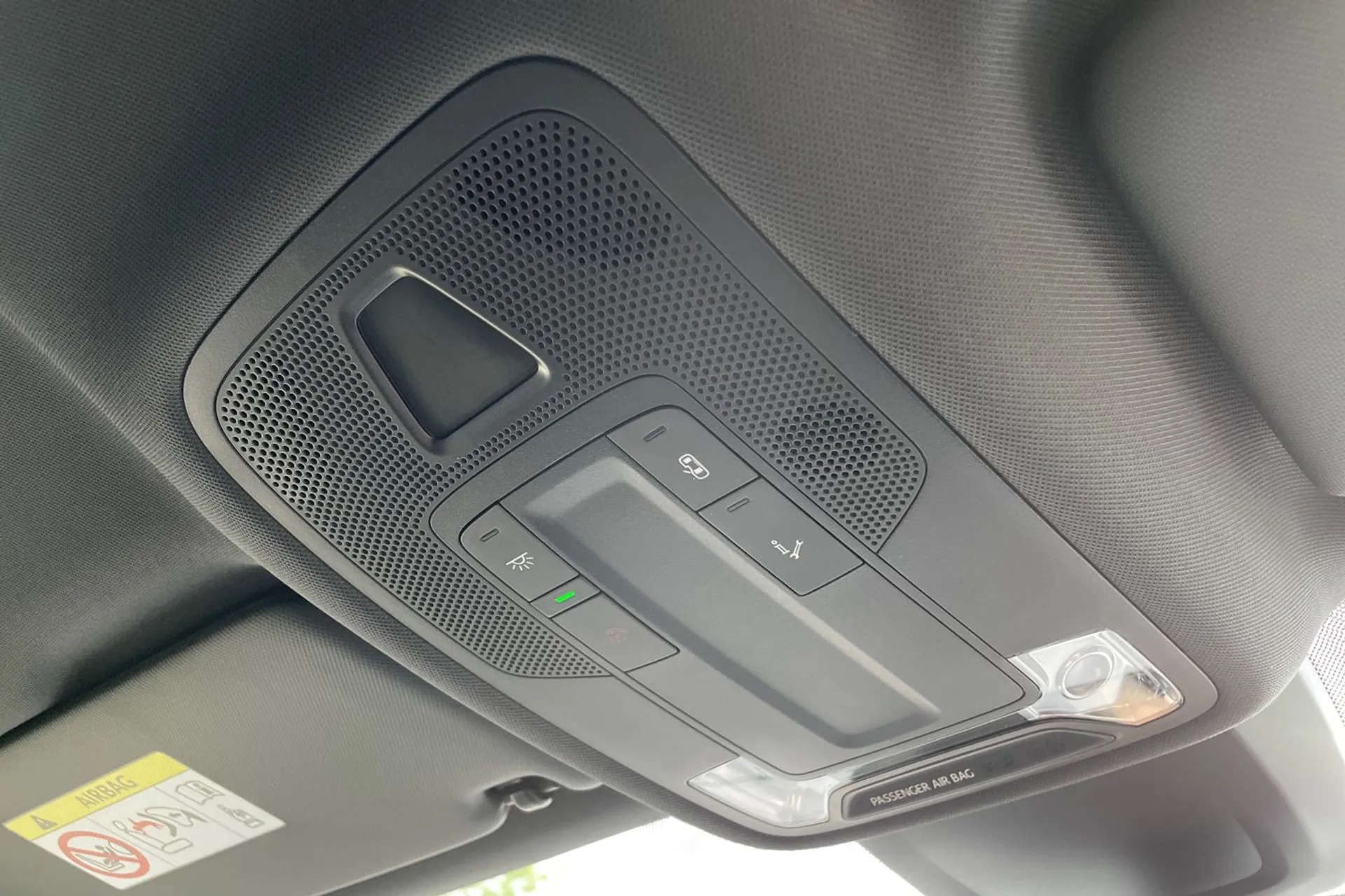 Audi A3 thumbnail image number 38