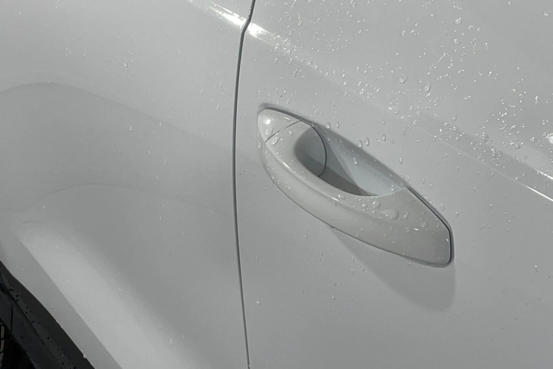 Audi Q3 thumbnail image number 16