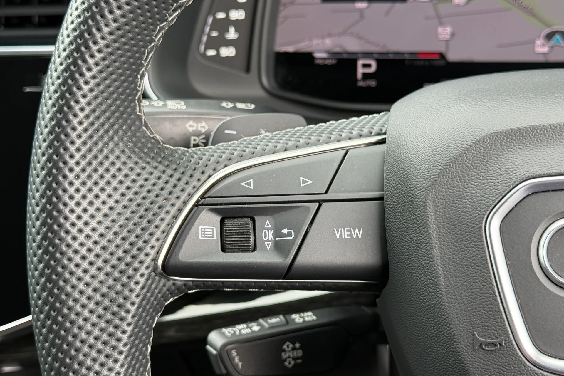 Audi Q7 thumbnail image number 63