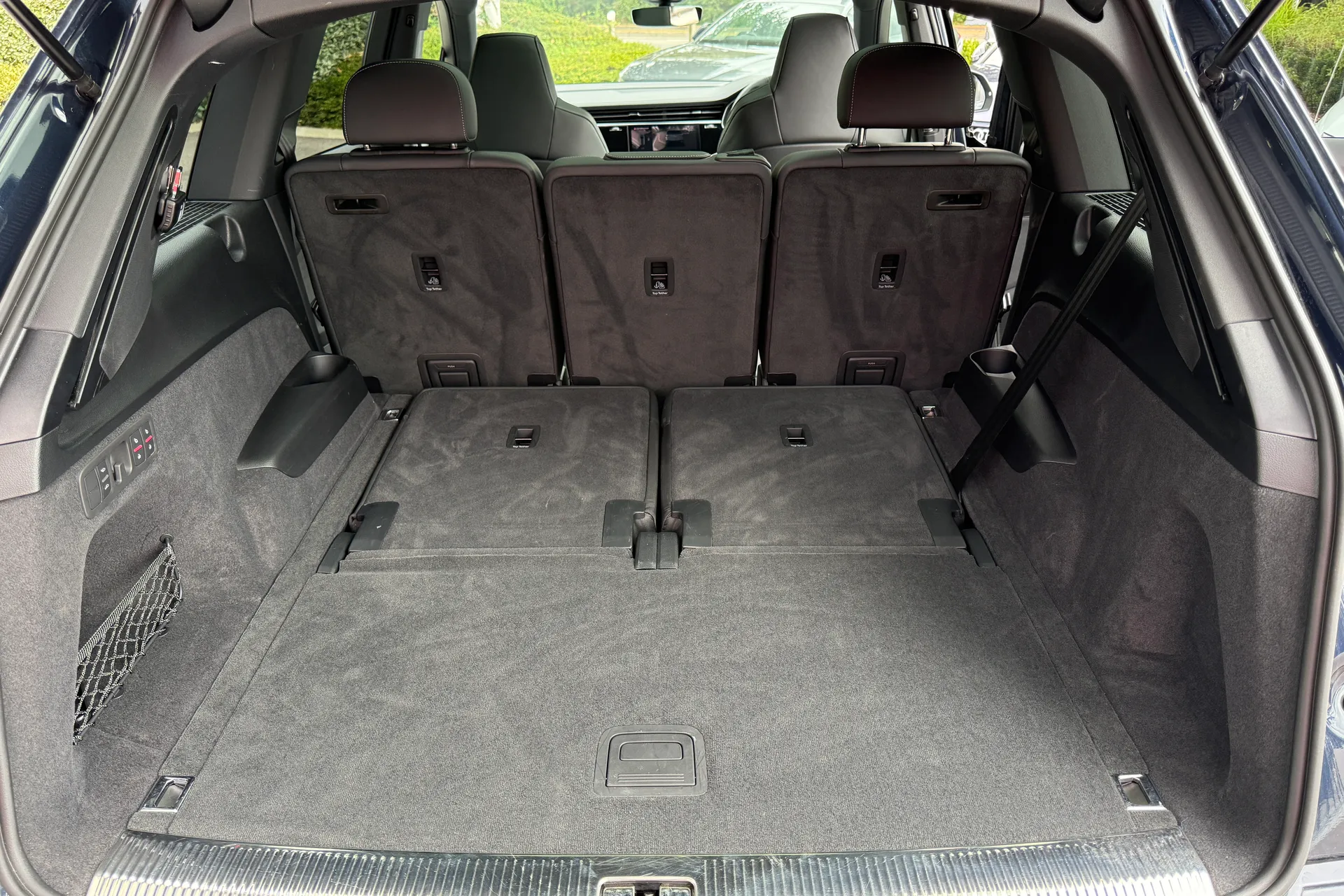 Audi Q7 thumbnail image number 59