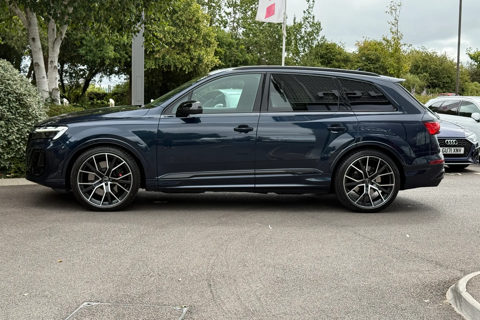 Audi Q7 thumbnail image number 19