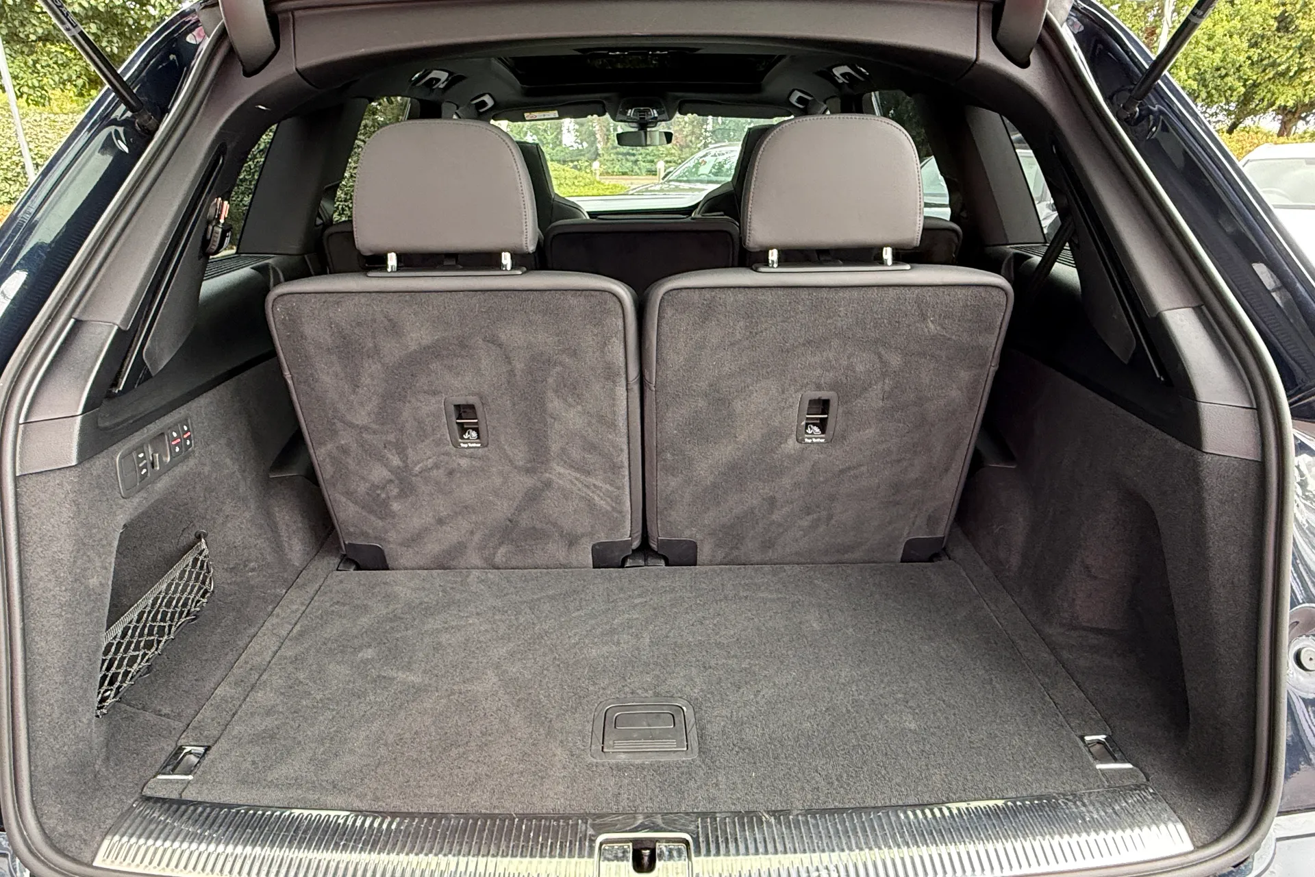 Audi Q7 thumbnail image number 57