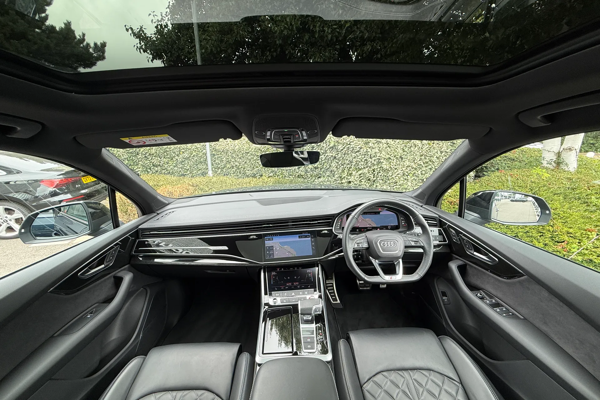 Audi Q7 thumbnail image number 6
