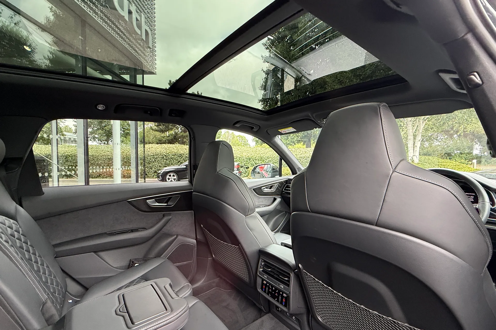 Audi Q7 thumbnail image number 51