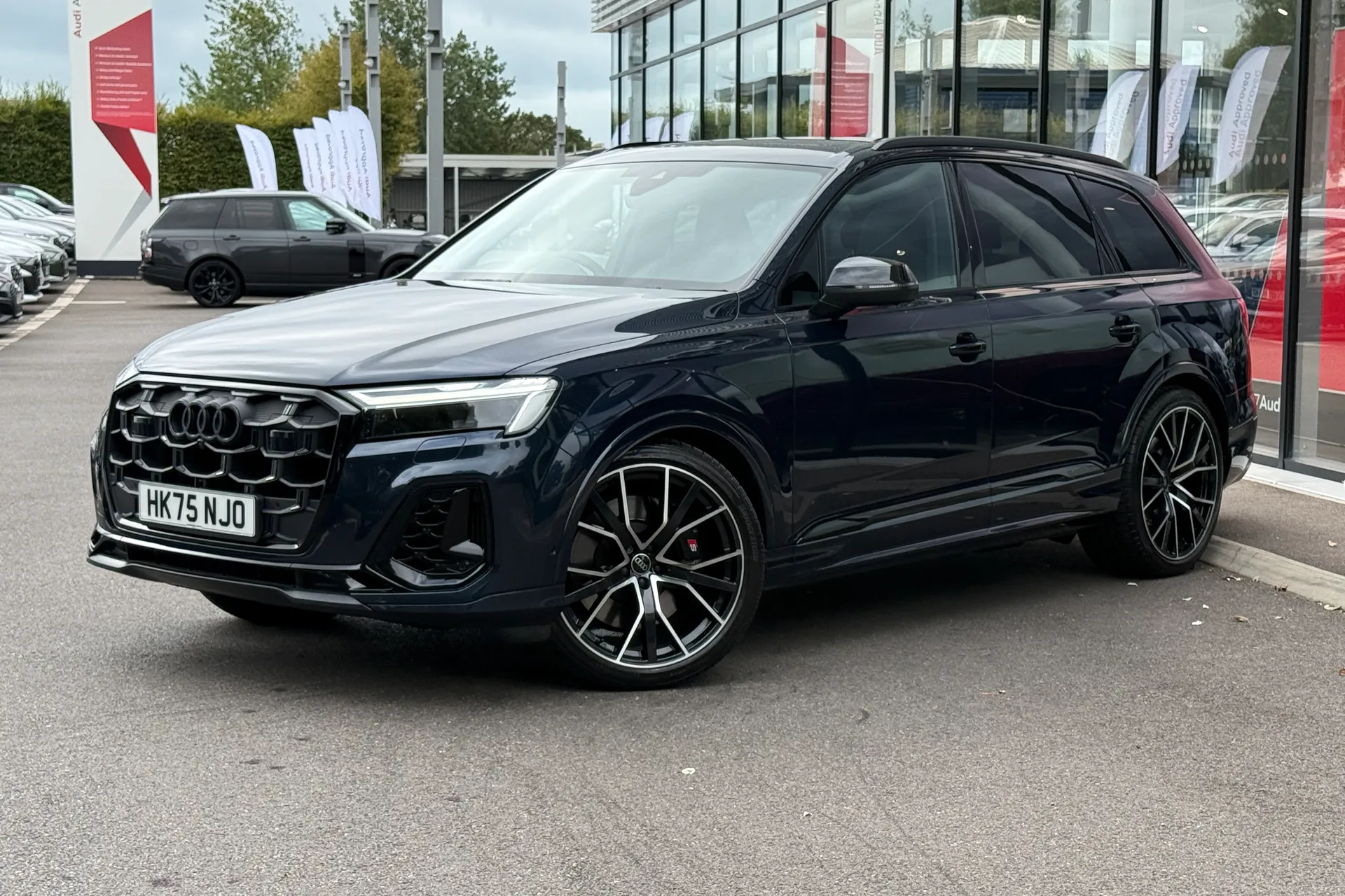 Audi Q7 thumbnail image number 9