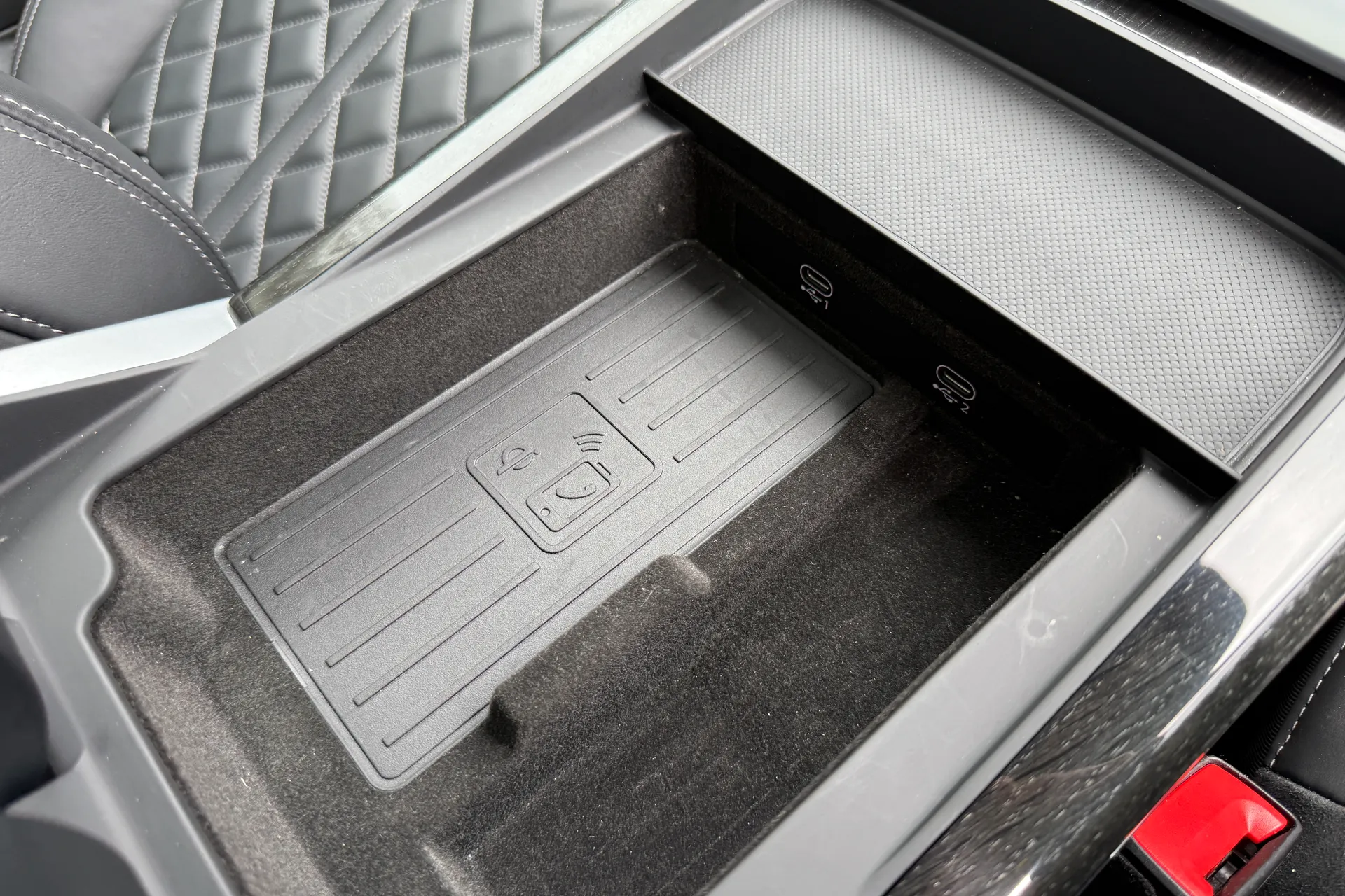 Audi Q7 thumbnail image number 45