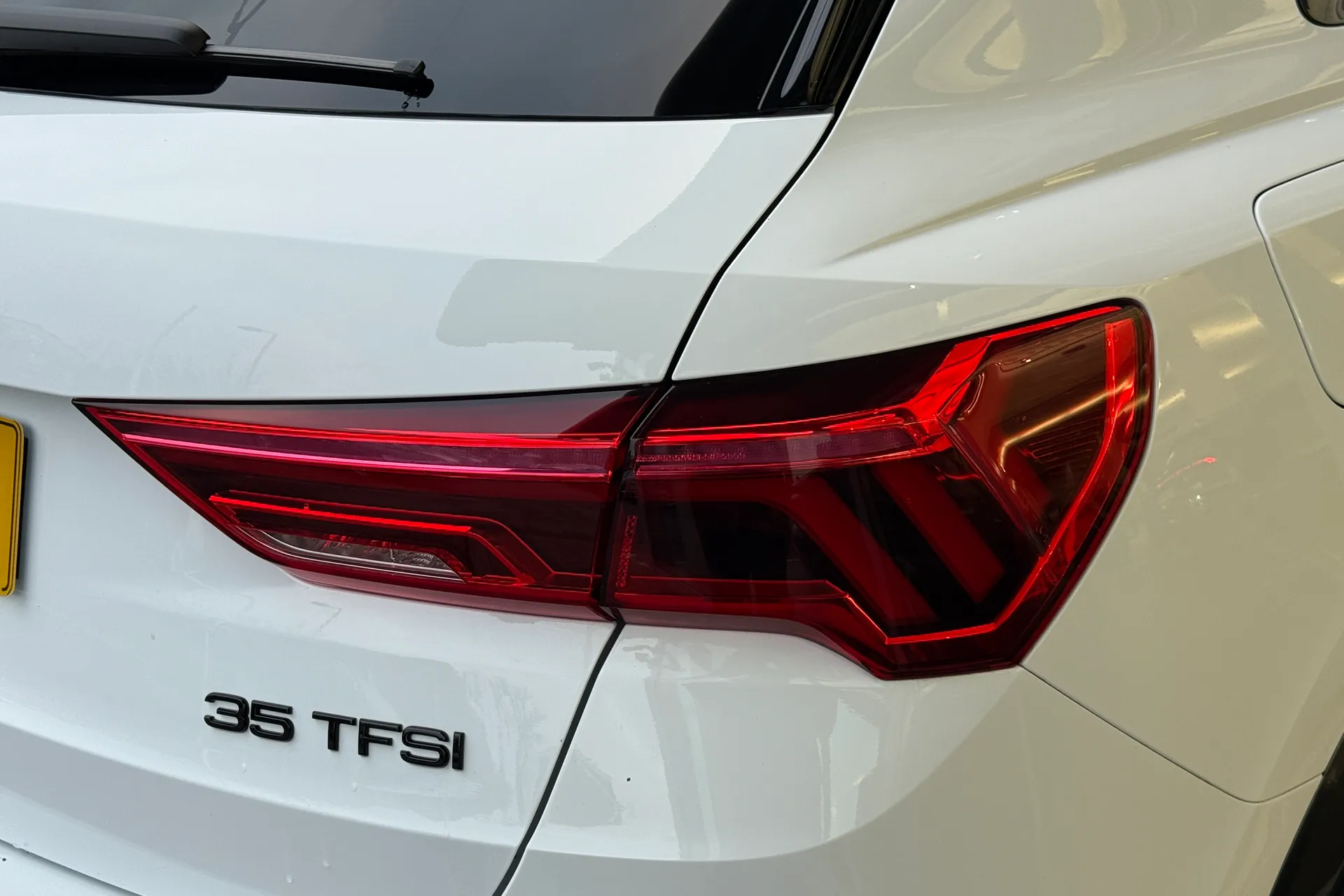 Audi Q3 thumbnail image number 47