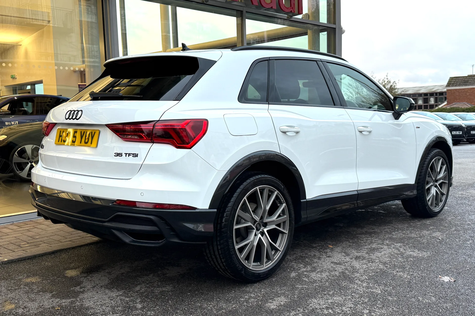 Audi Q3 thumbnail image number 65