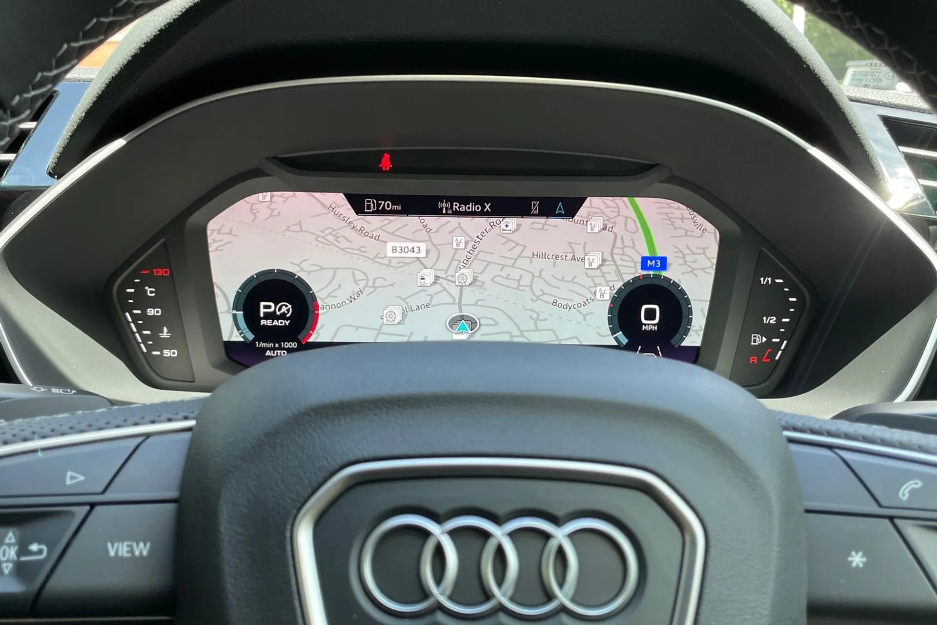 Audi Q3 thumbnail image number 59