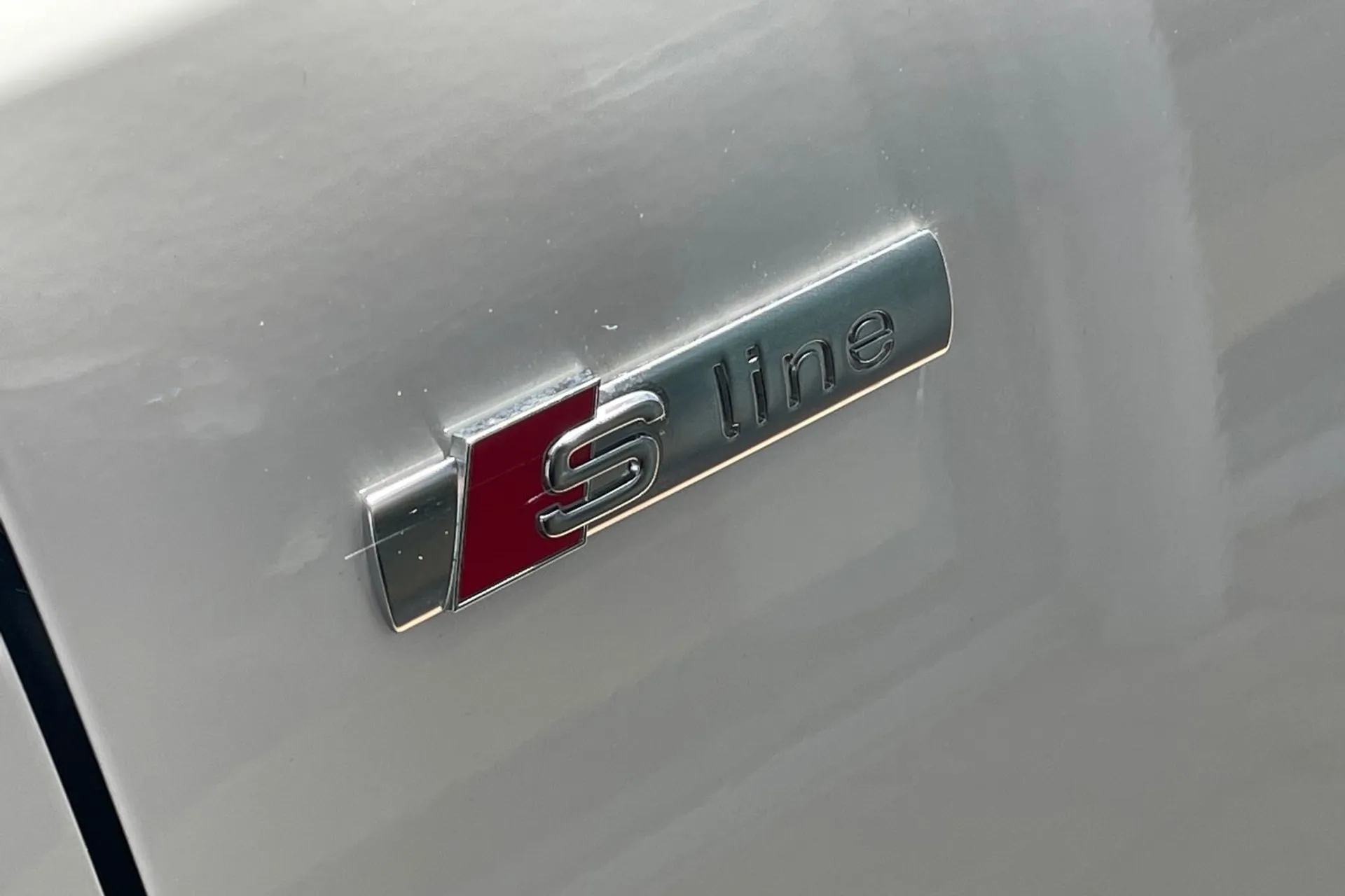 Audi Q3 thumbnail image number 52