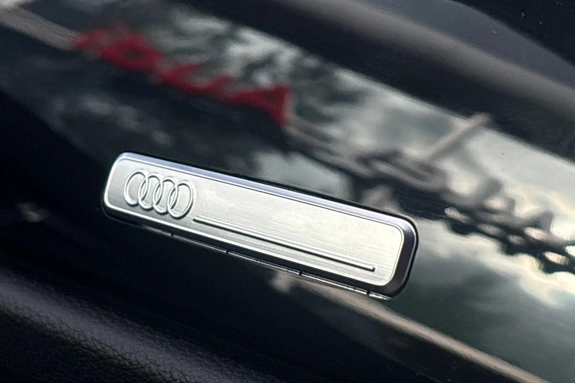 Audi Q3 thumbnail image number 48