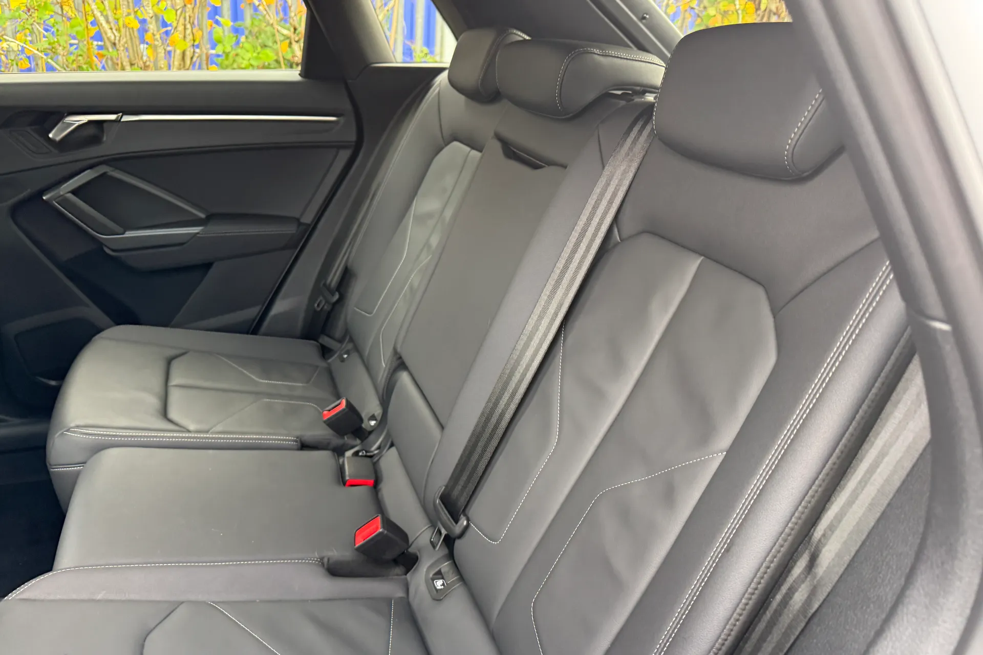 Audi Q3 thumbnail image number 64