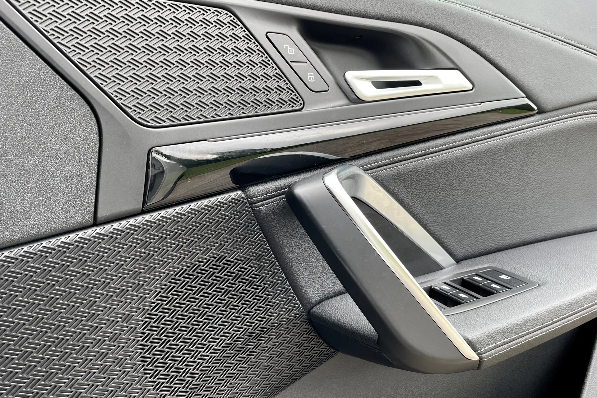 BMW X1 thumbnail image number 52