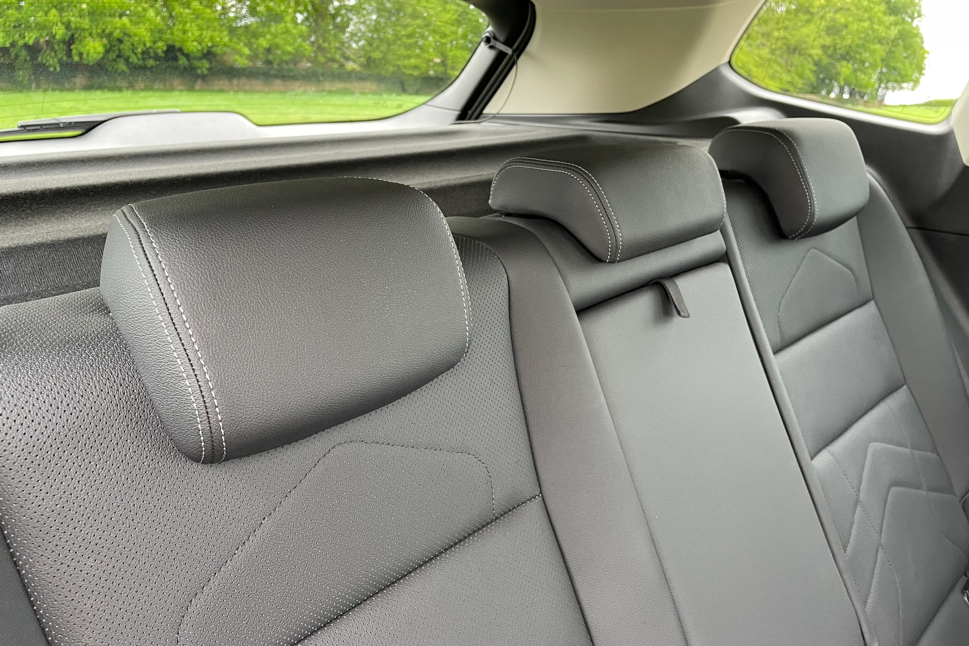 BMW X1 thumbnail image number 28
