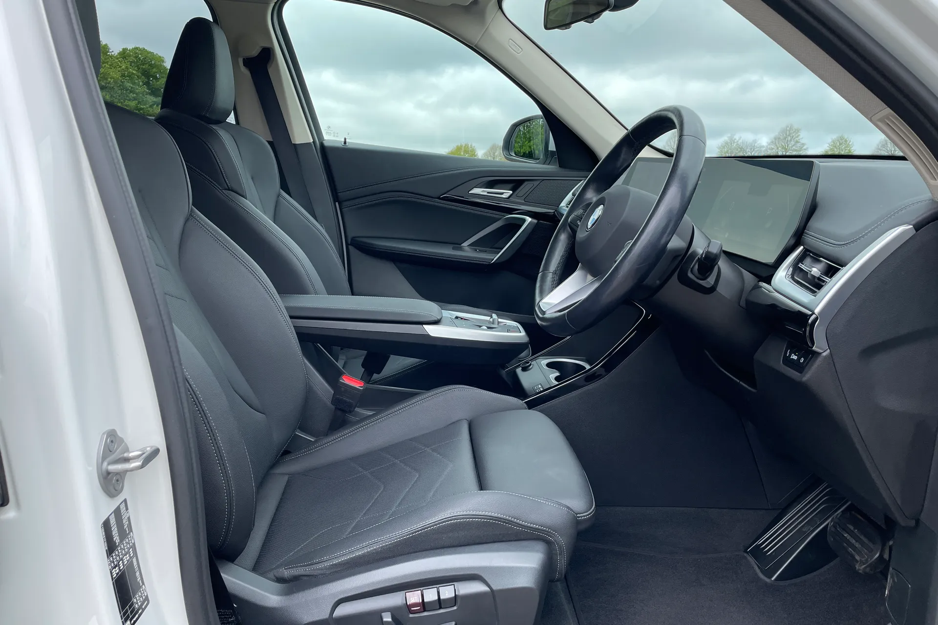 BMW X1 thumbnail image number 30
