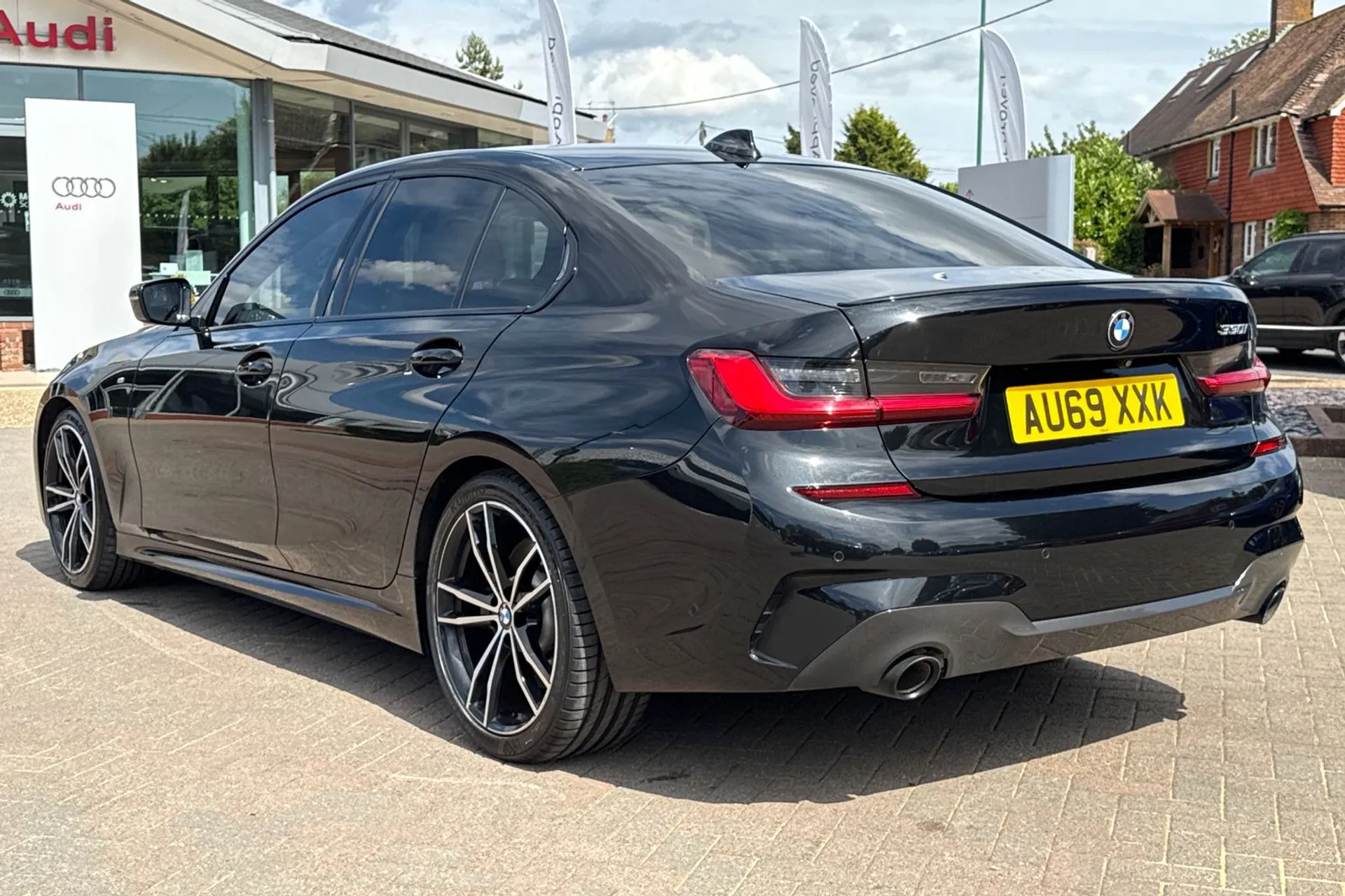 BMW 3 SERIES thumbnail image number 6