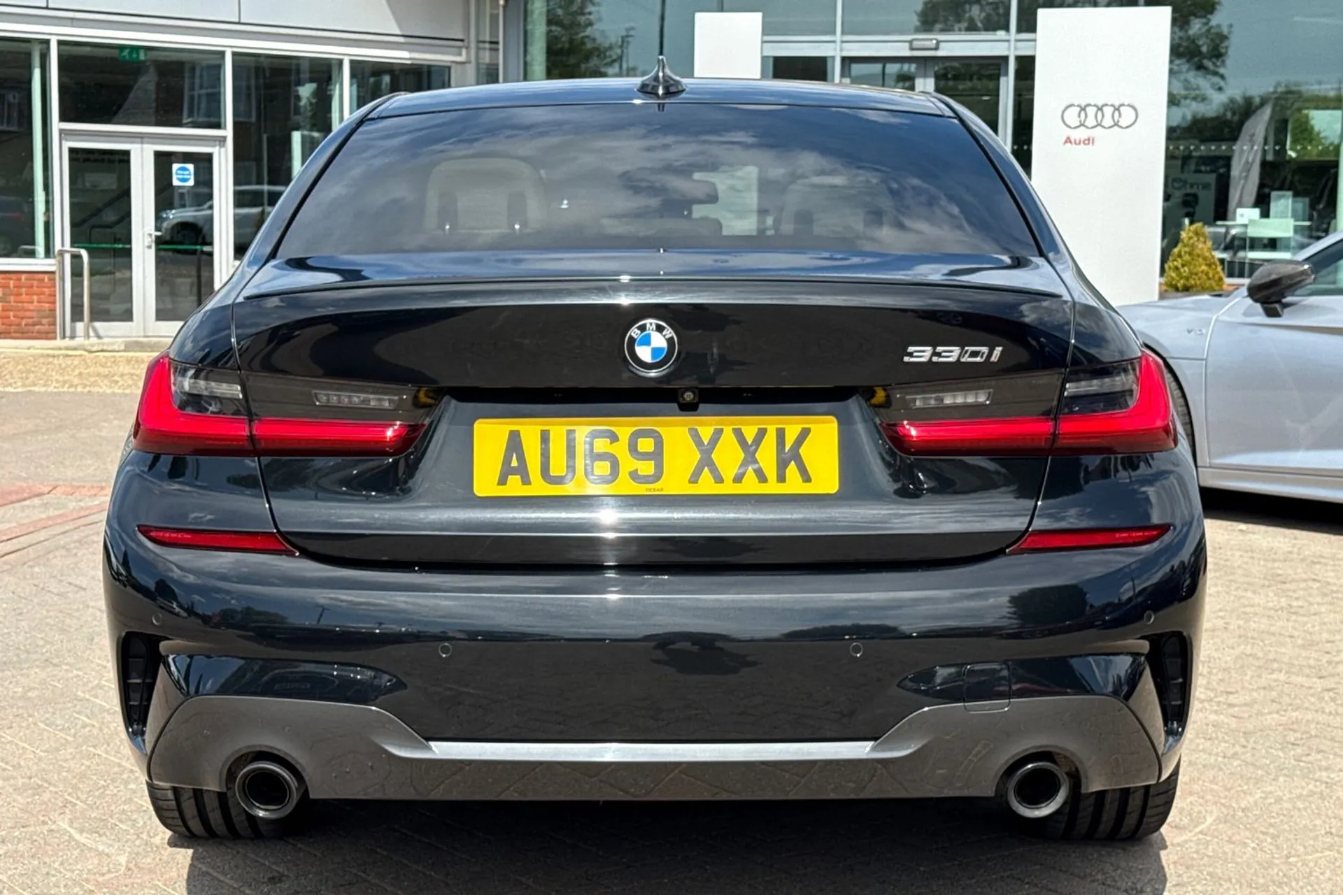 BMW 3 SERIES thumbnail image number 5