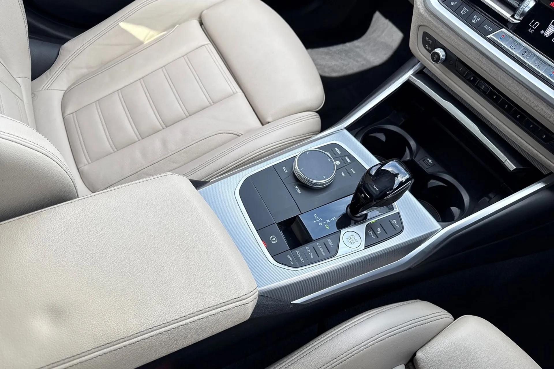 BMW 3 SERIES thumbnail image number 30