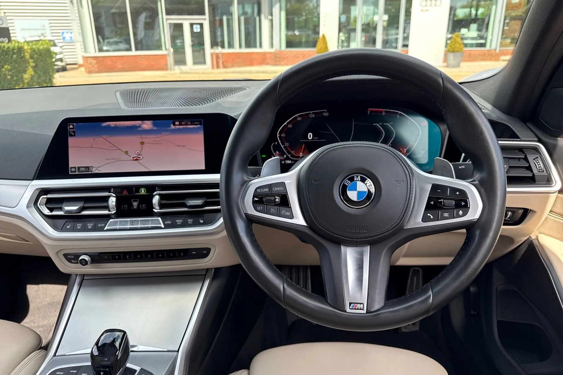 BMW 3 SERIES thumbnail image number 31