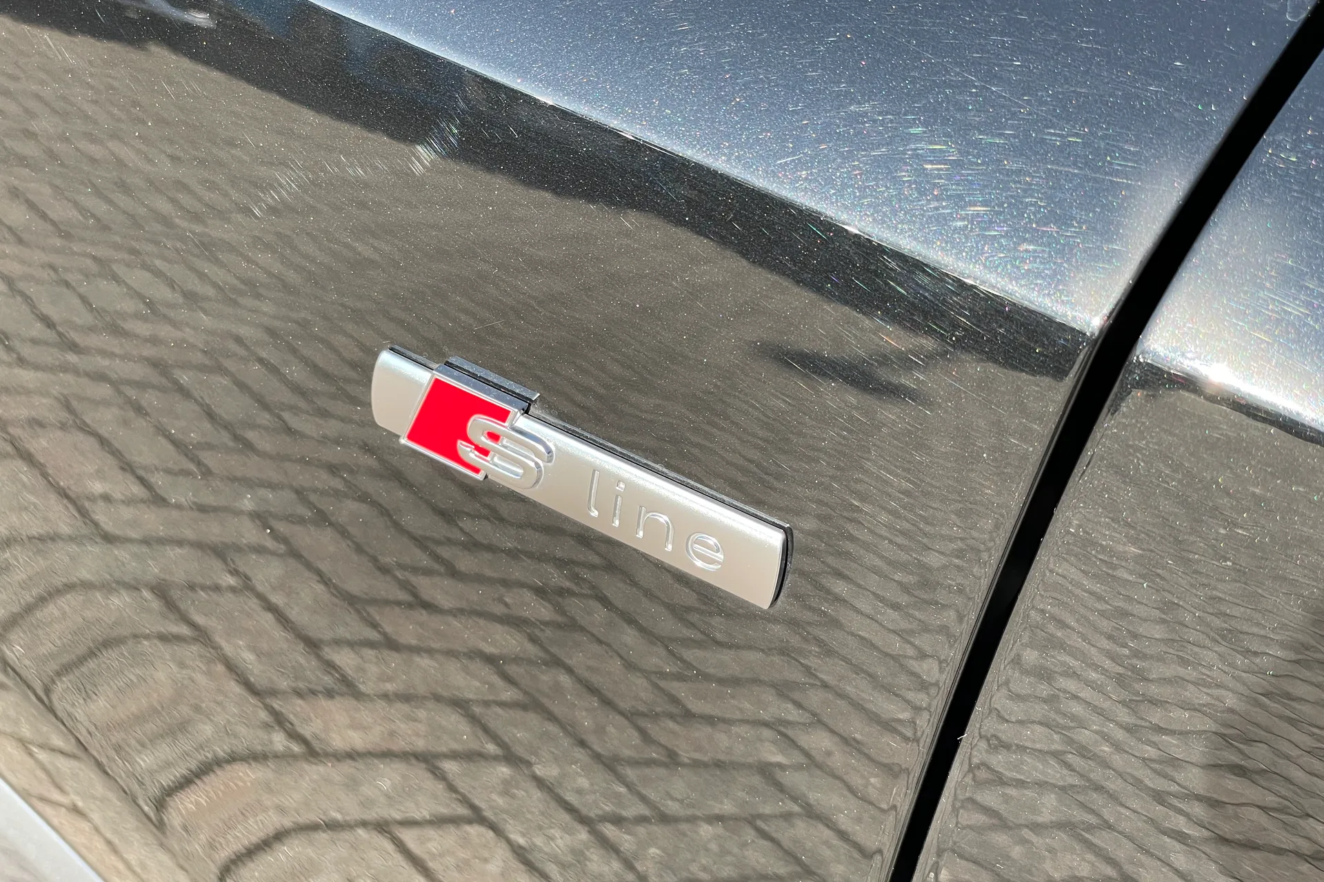 Audi Q3 thumbnail image number 27