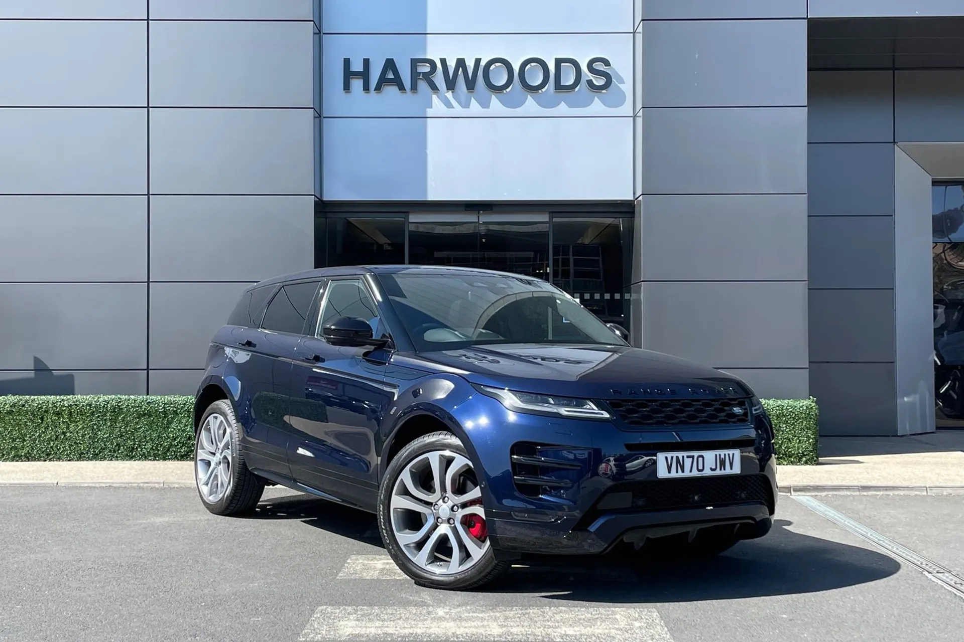 LAND ROVER R ROVER EVOQUE A-BIO D MH focused image