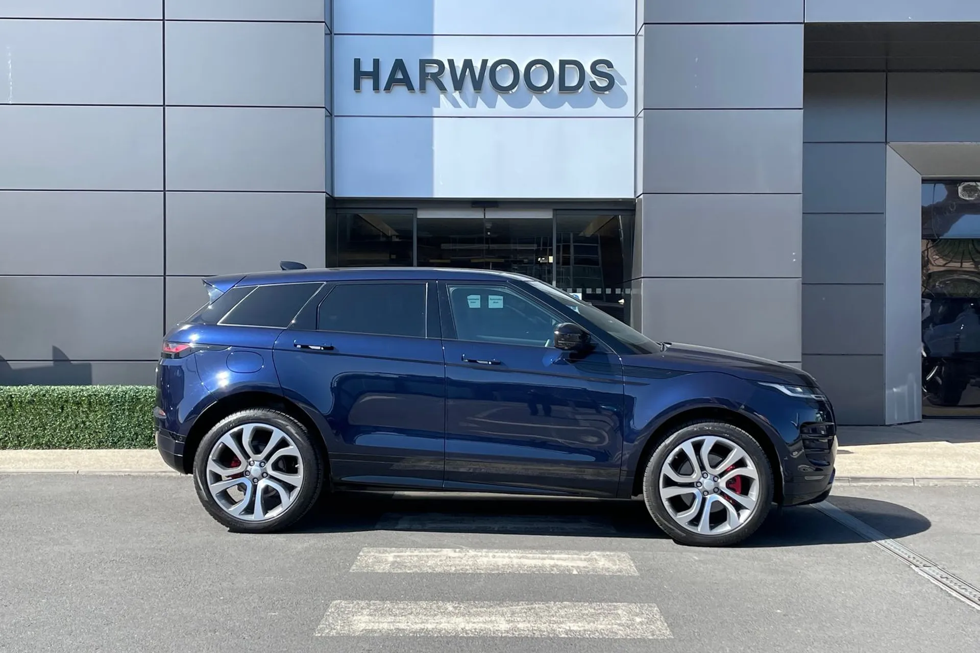 LAND ROVER R ROVER EVOQUE A-BIO D MH thumbnail image number 2