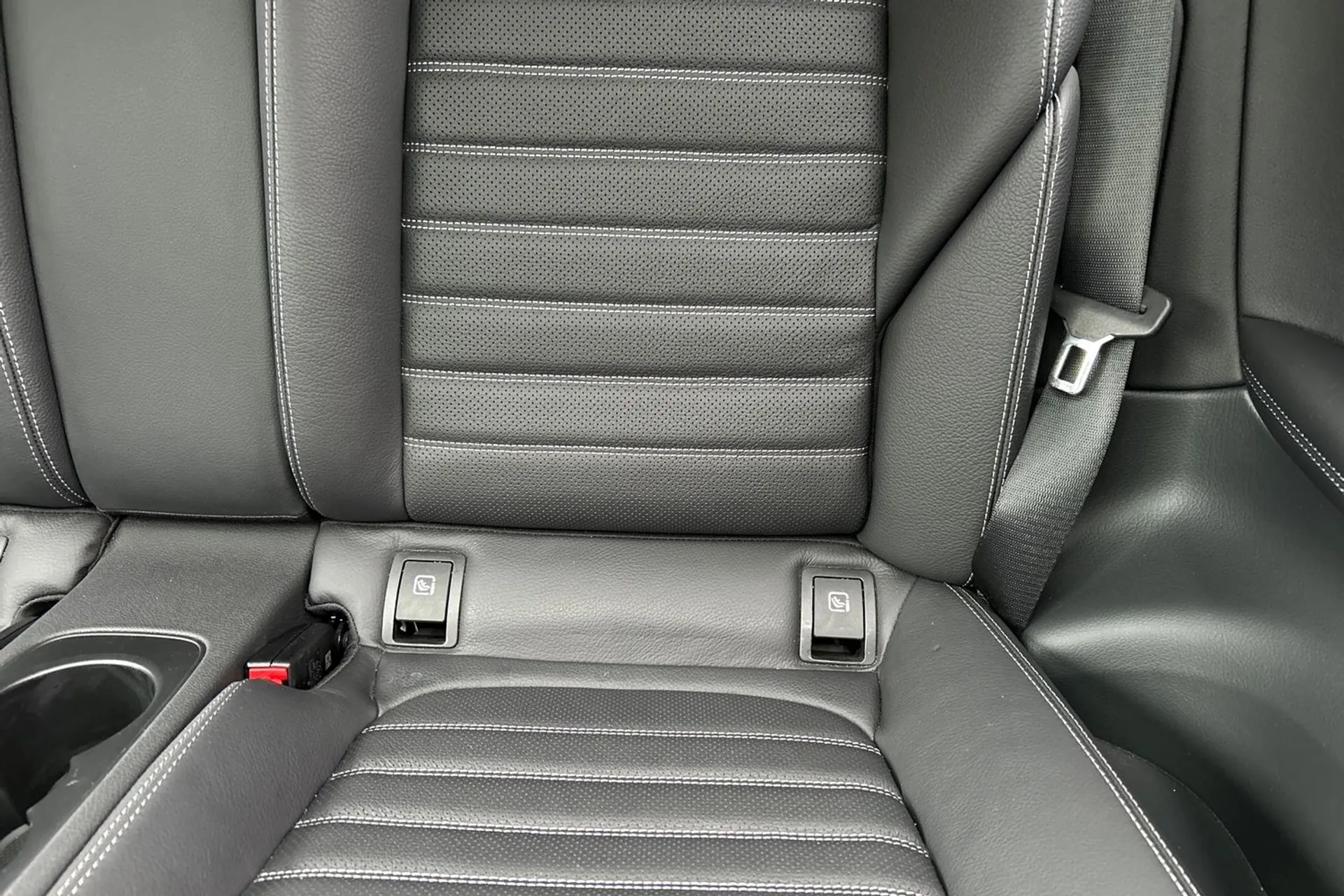 MERCEDES-BENZ C CLASS thumbnail image number 28