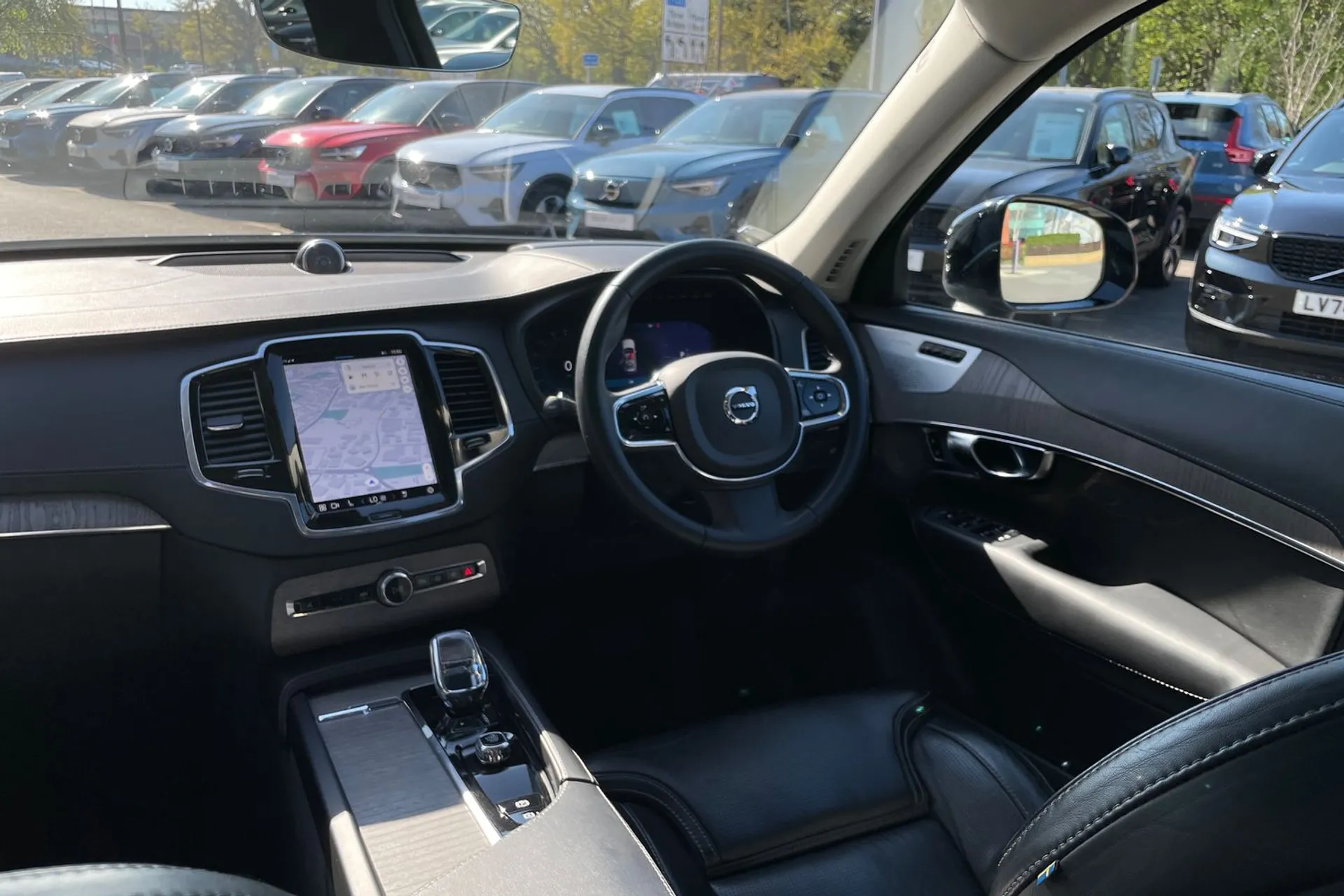 Volvo XC90 thumbnail image number 34