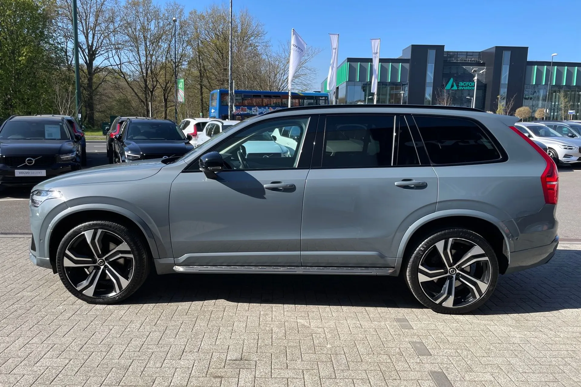 Volvo XC90 thumbnail image number 11