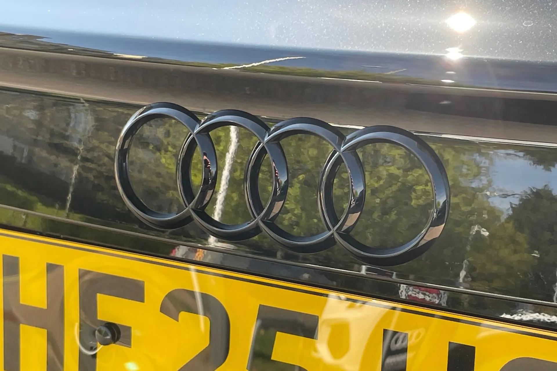 Audi Q3 thumbnail image number 50
