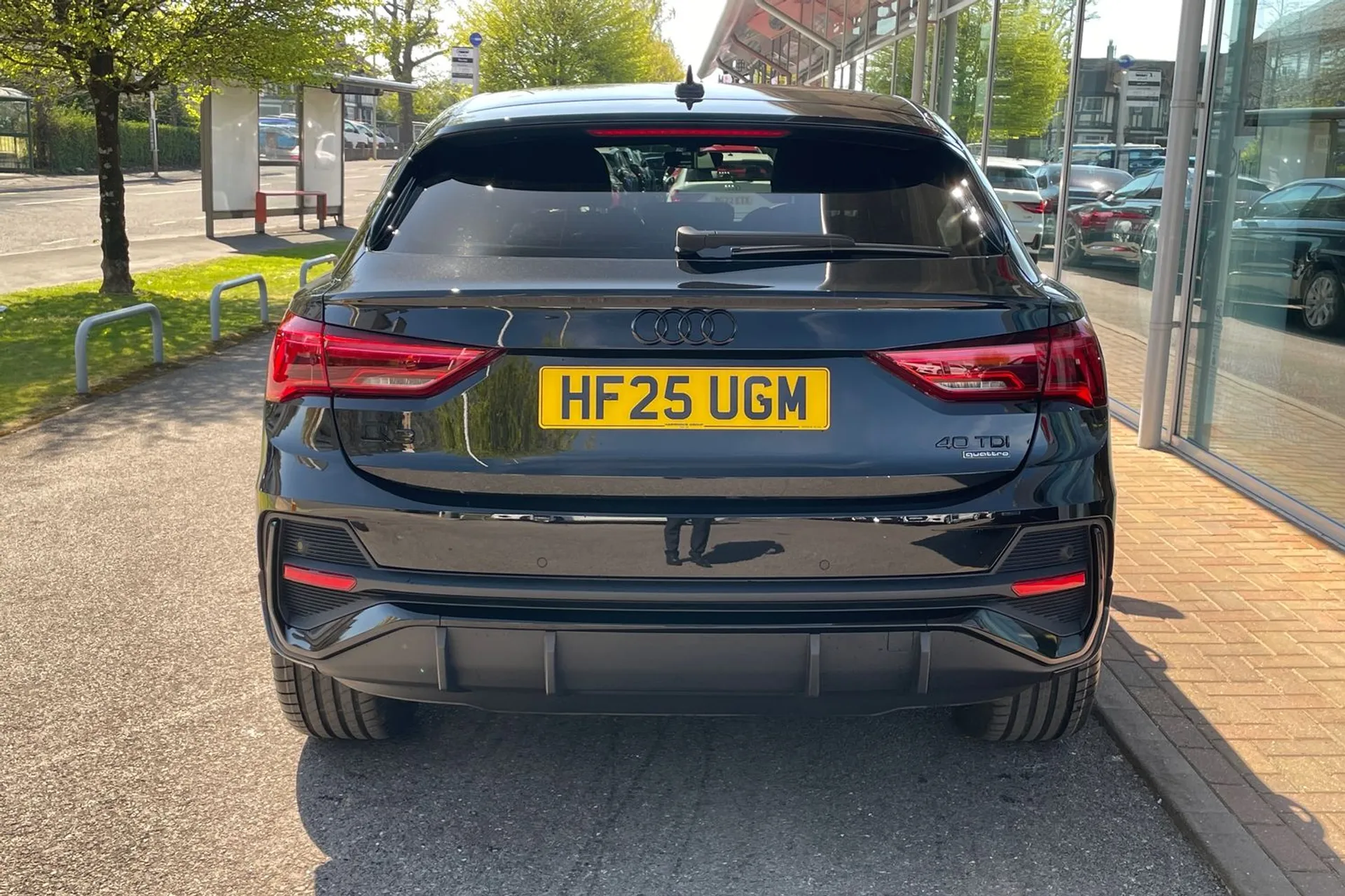 Audi Q3 thumbnail image number 7