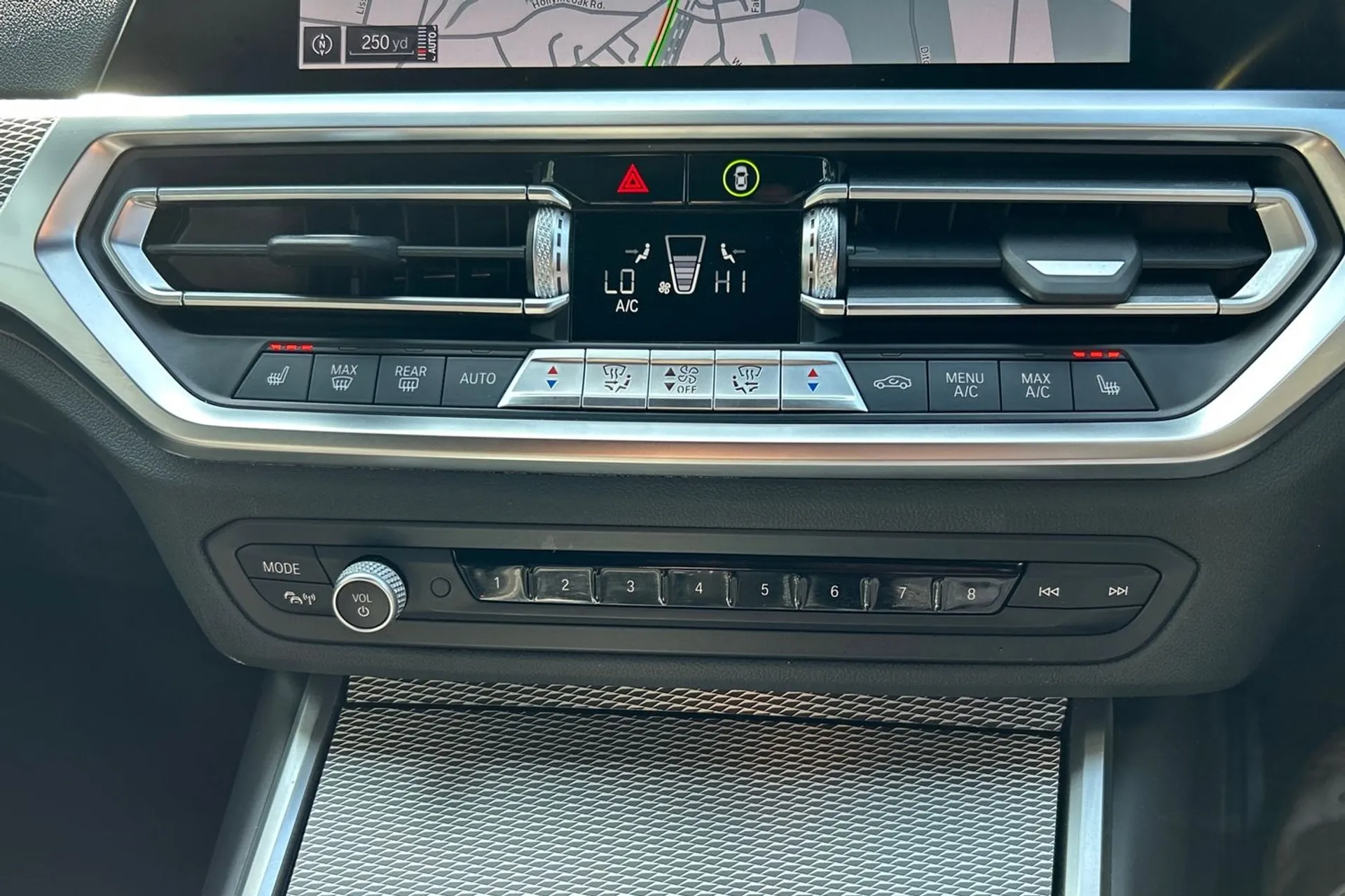 BMW 3 SERIES thumbnail image number 42